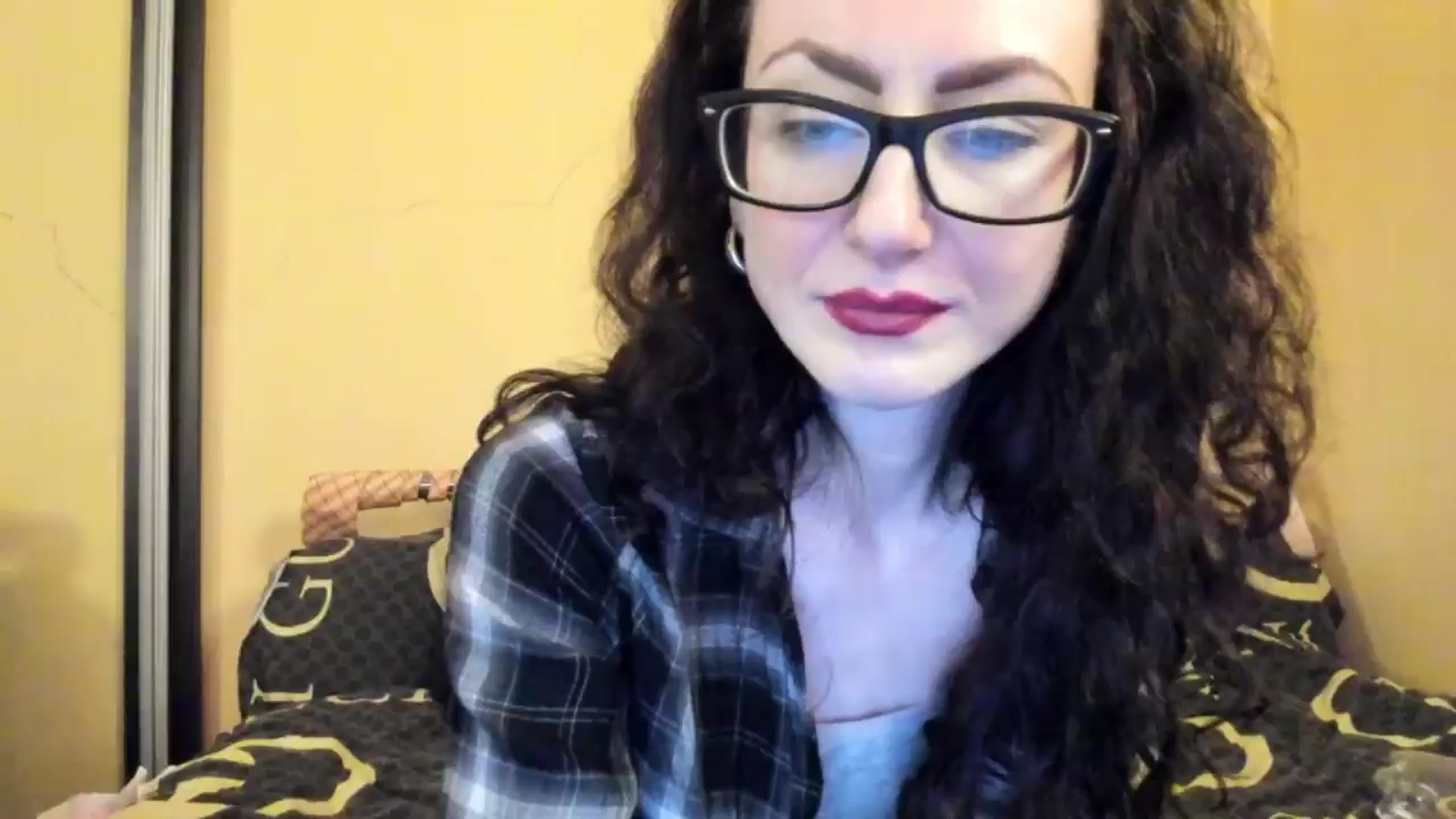 Gallery image thumbnail from Baby_Jewel's myfreecams stream on, 03/12/2026, 14:01 image 16 of 20