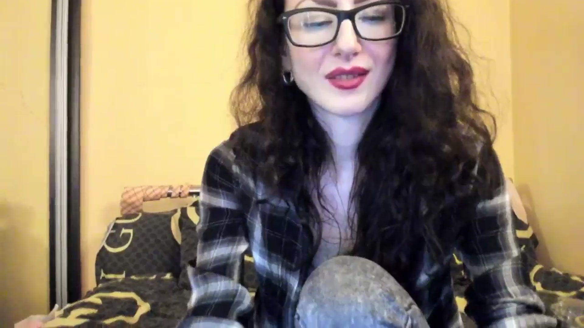 Gallery image thumbnail from Baby_Jewel's myfreecams stream on, 03/12/2026, 14:01 image 7 of 20