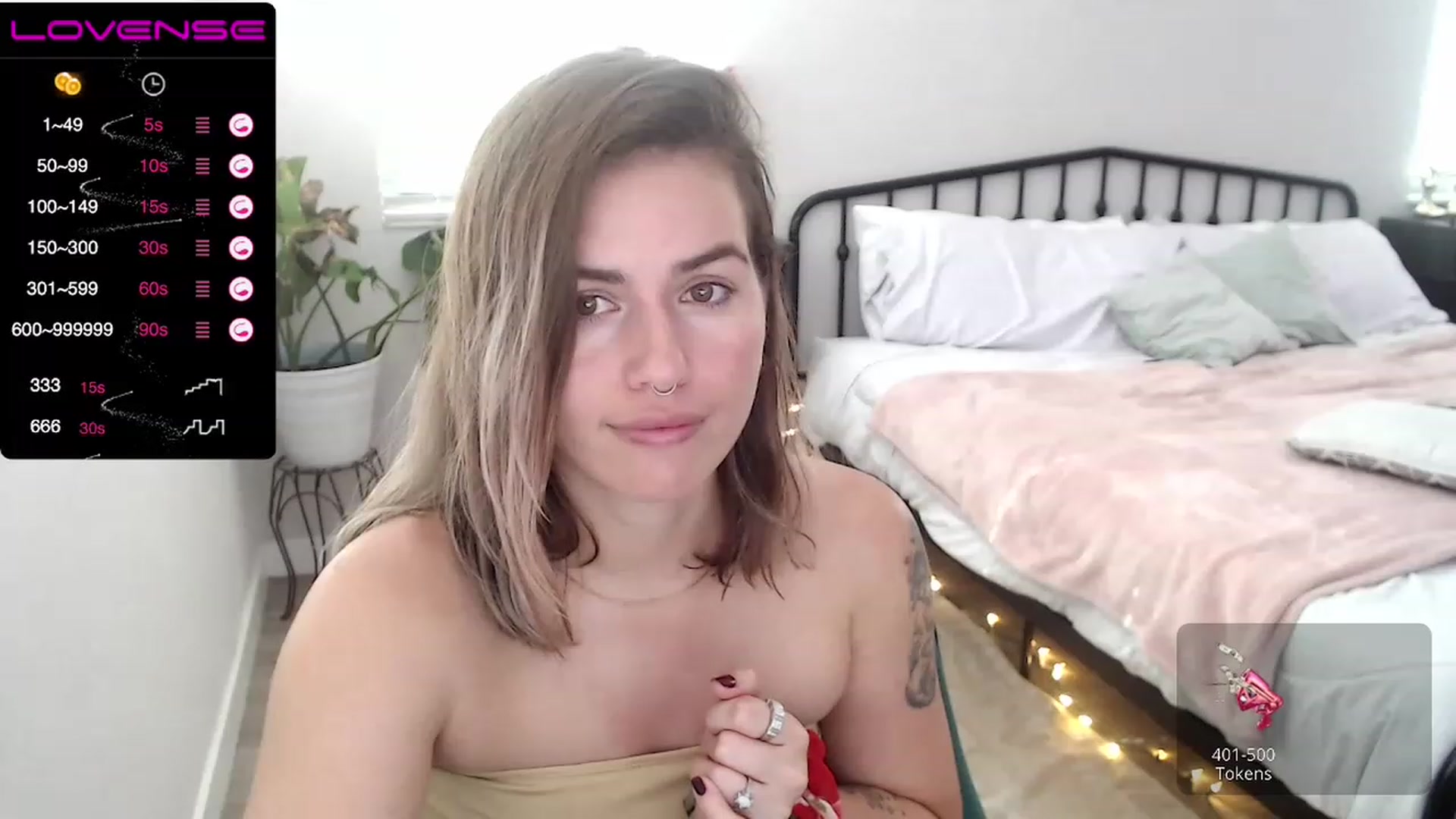 Gallery image thumbnail from Baby_Lena69's myfreecams stream on, 12/01/2022, 18:45 image 4 of 20