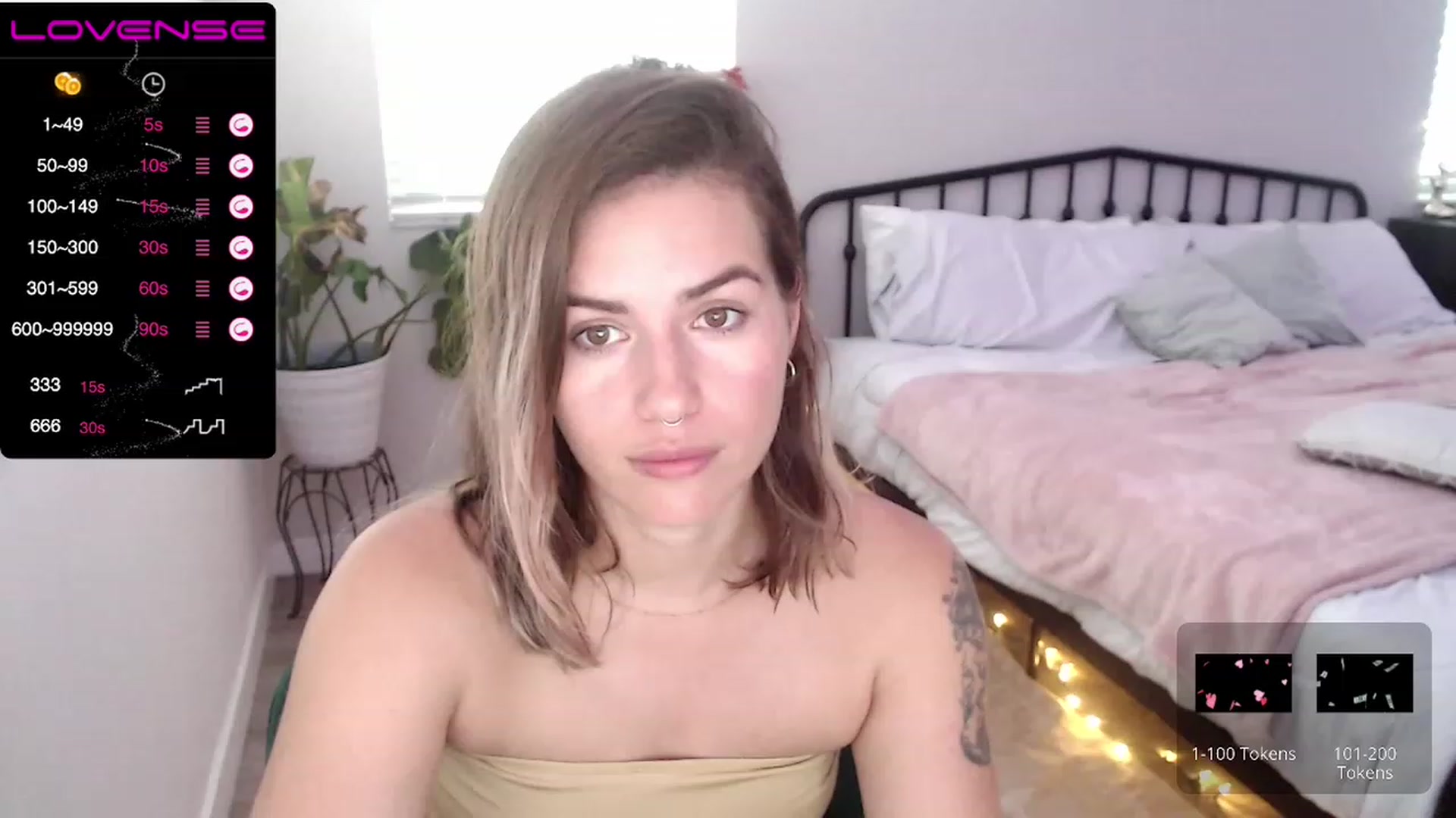 Gallery image thumbnail from Baby_Lena69's myfreecams stream on, 12/01/2022, 18:45 image 2 of 20