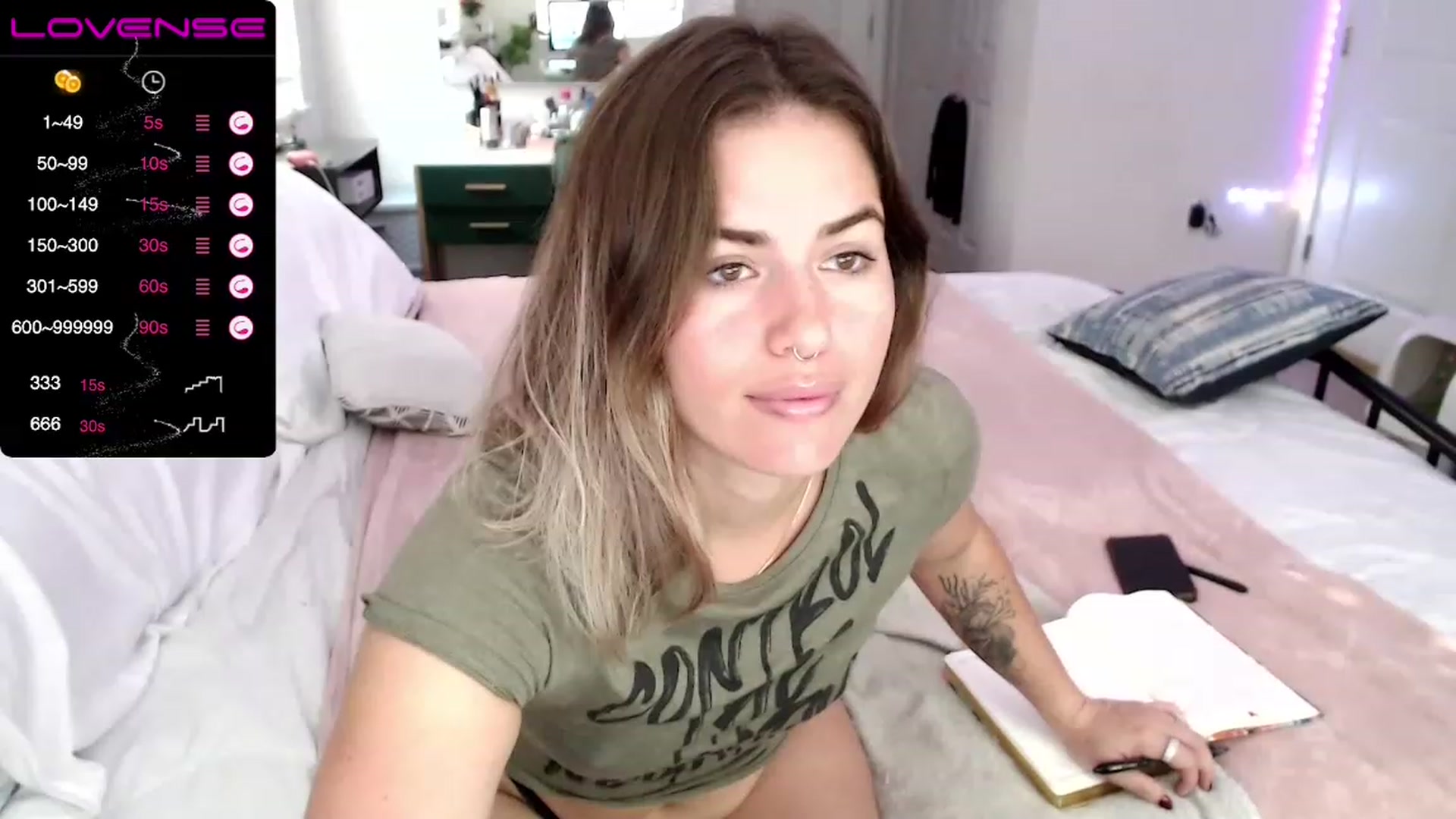 Gallery image thumbnail from Baby_Lena69's myfreecams stream on, 12/05/2022, 16:19 image 3 of 20