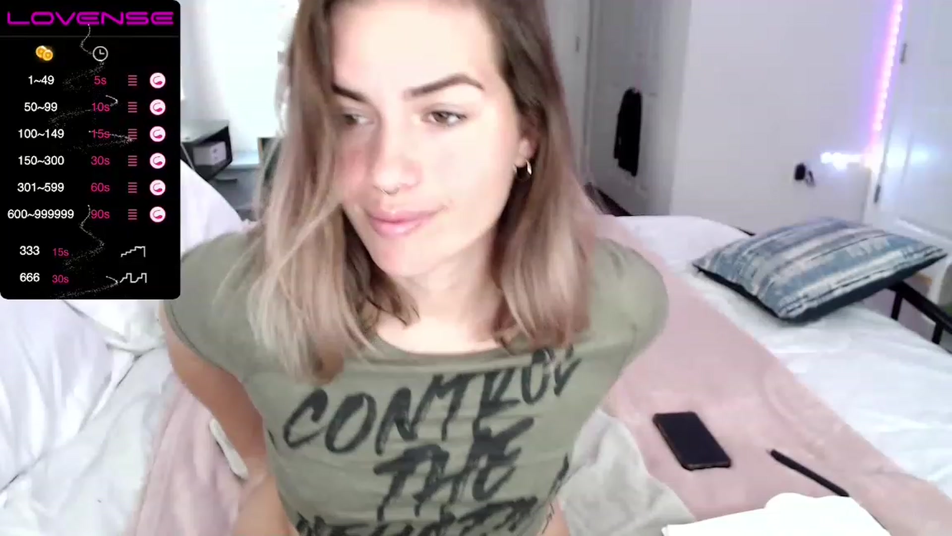 Gallery image thumbnail from Baby_Lena69's myfreecams stream on, 12/05/2022, 16:19 image 12 of 20