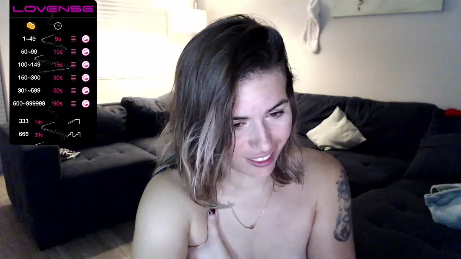 Gallery image thumbnail from Baby_Lena69's myfreecams stream on, 12/06/2022, 01:53 image 3 of 20
