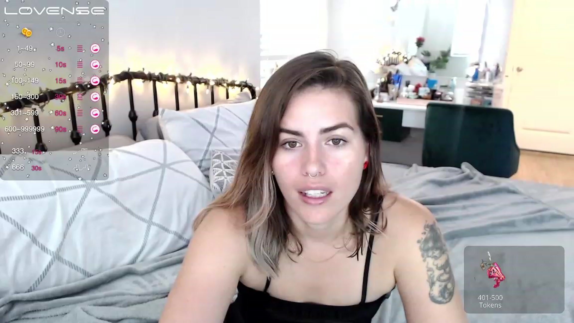 Gallery image thumbnail from Baby_Lena69's myfreecams stream on, 12/15/2022, 18:18 image 11 of 20