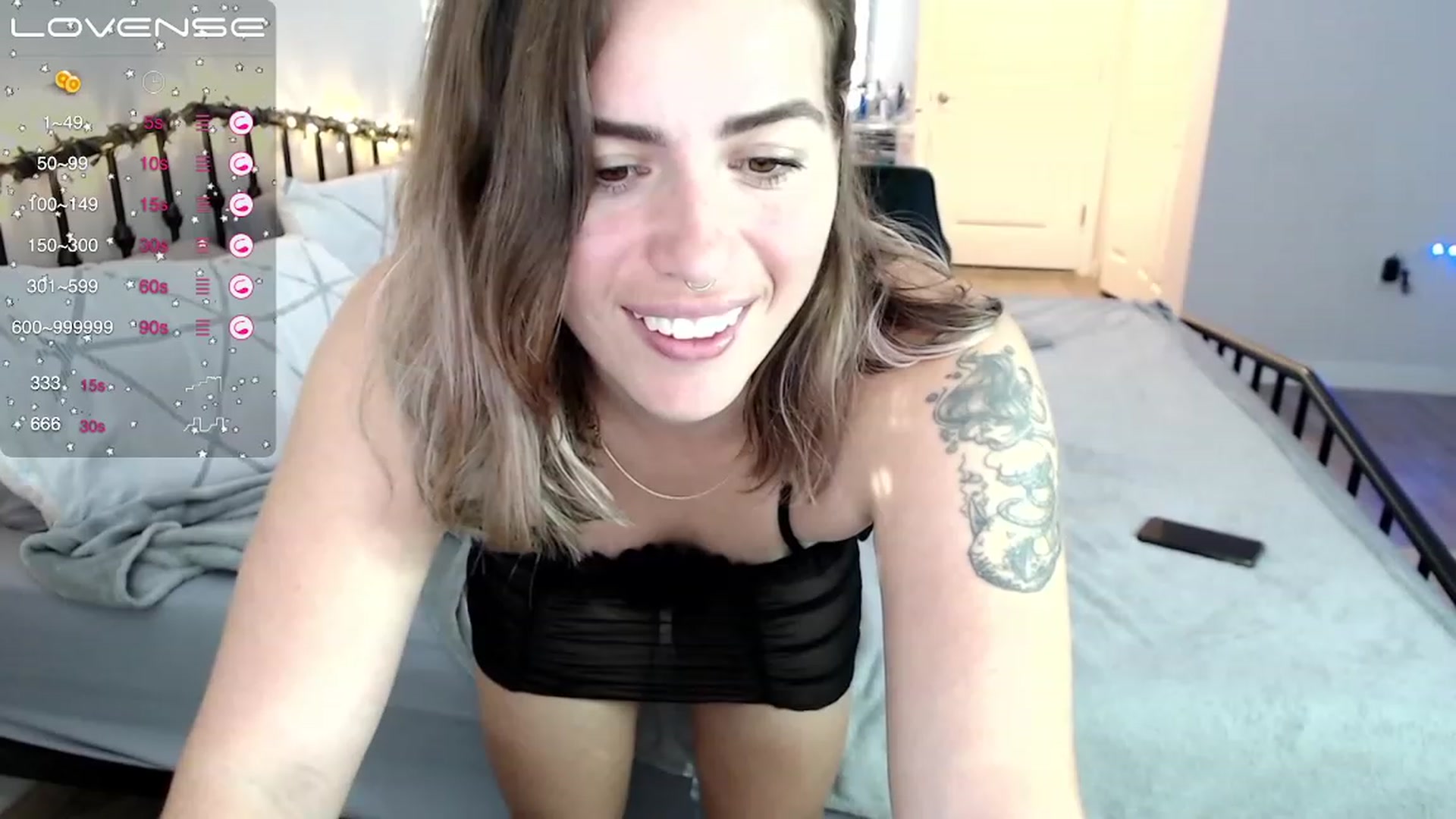 Gallery image thumbnail from Baby_Lena69's myfreecams stream on, 12/15/2022, 18:18 image 20 of 20