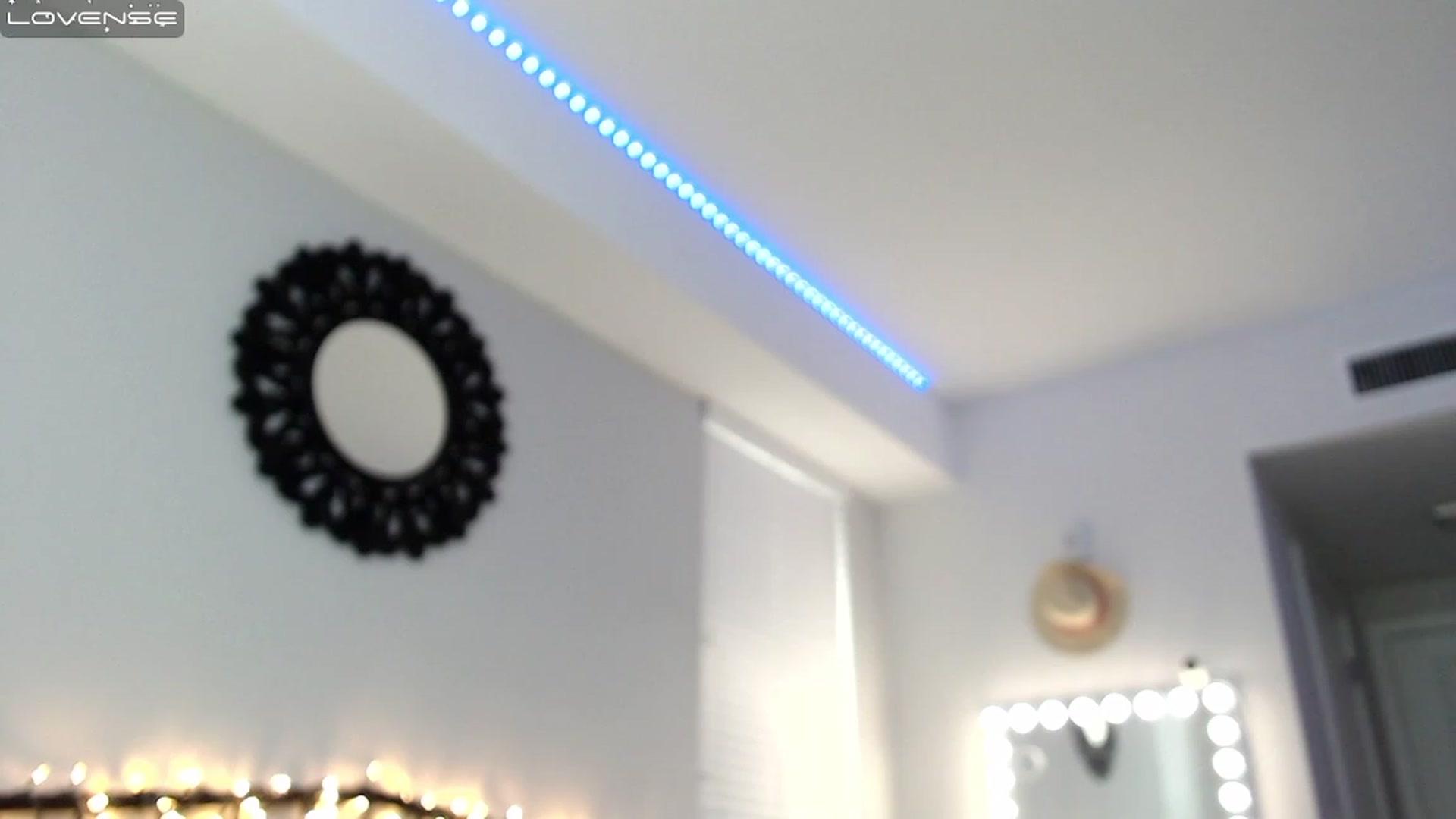 Gallery image thumbnail from Baby_Lena69's myfreecams stream on, 12/16/2022, 18:33 image 2 of 20