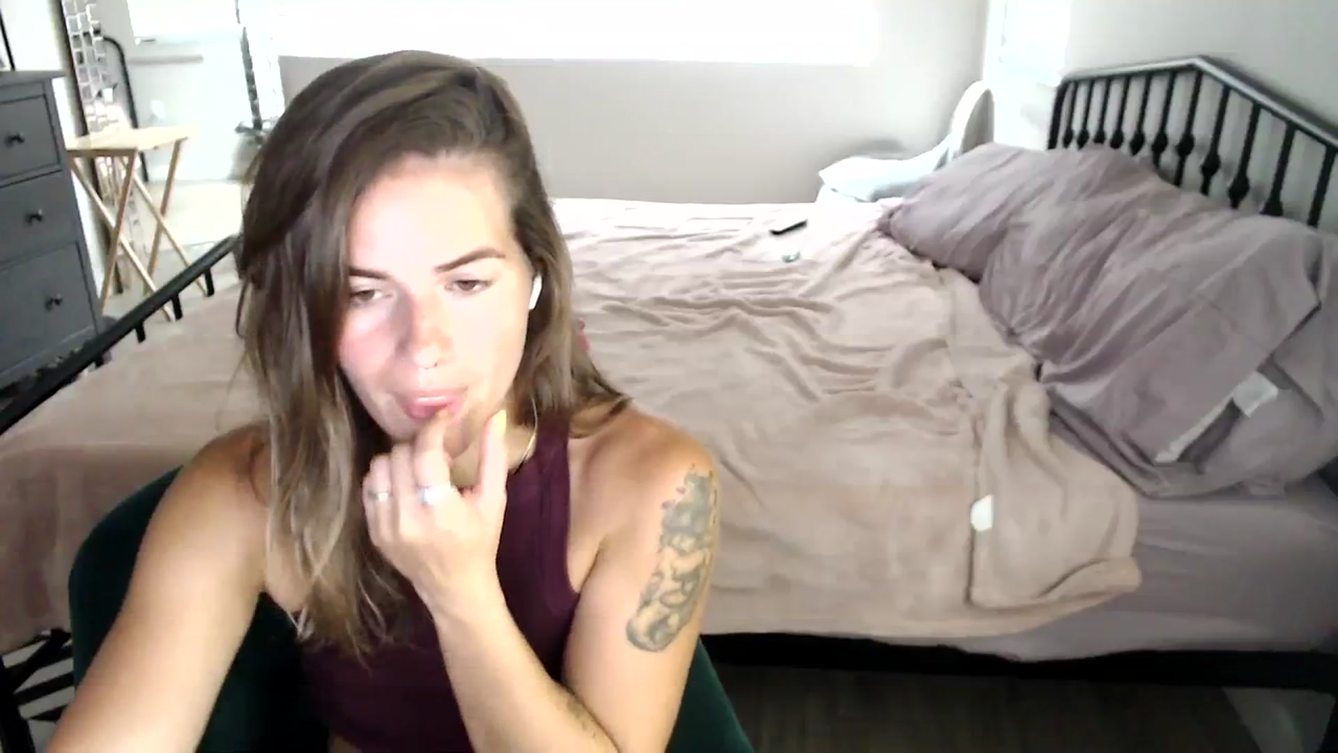 Gallery image thumbnail from Baby_Lena69's myfreecams stream on, 08/09/2023, 14:04 image 17 of 20