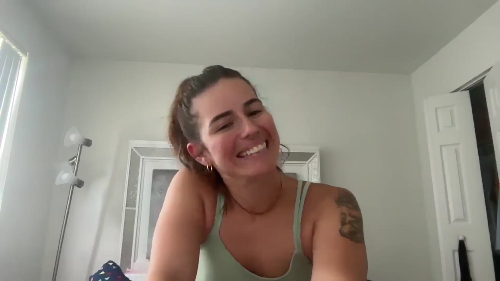 Gallery image thumbnail from Baby_Lena69's myfreecams stream on, 05/23/2024, 17:04 image 9 of 20