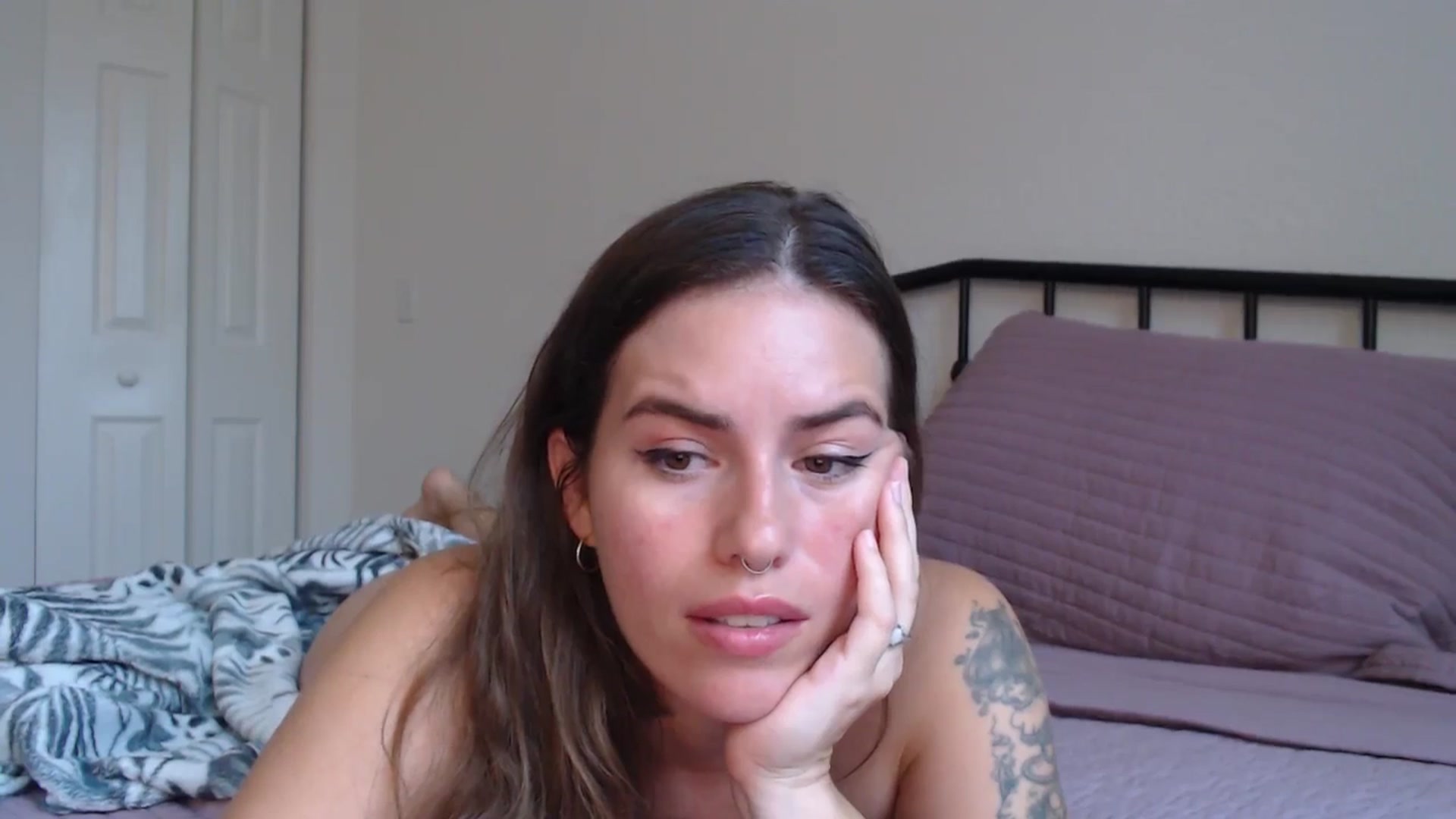 Gallery image thumbnail from Baby_Lena69's myfreecams stream on, 06/14/2024, 12:02 image 12 of 20