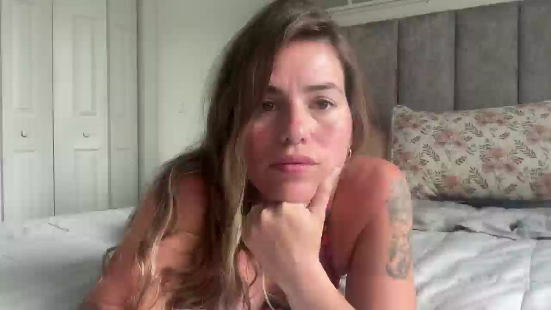Gallery image thumbnail from Baby_Lena69's myfreecams stream on, 04/21/2025, 15:04 image 18 of 20