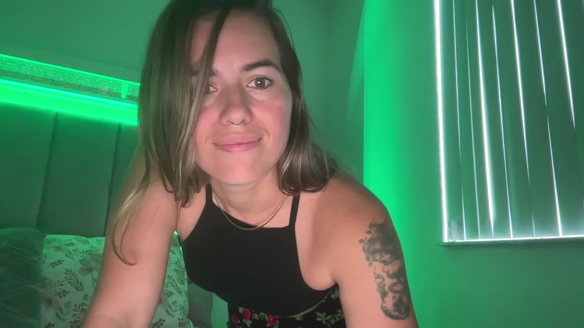 Gallery image thumbnail from Baby_Lena69's myfreecams stream on, 06/16/2025, 13:37 image 3 of 20