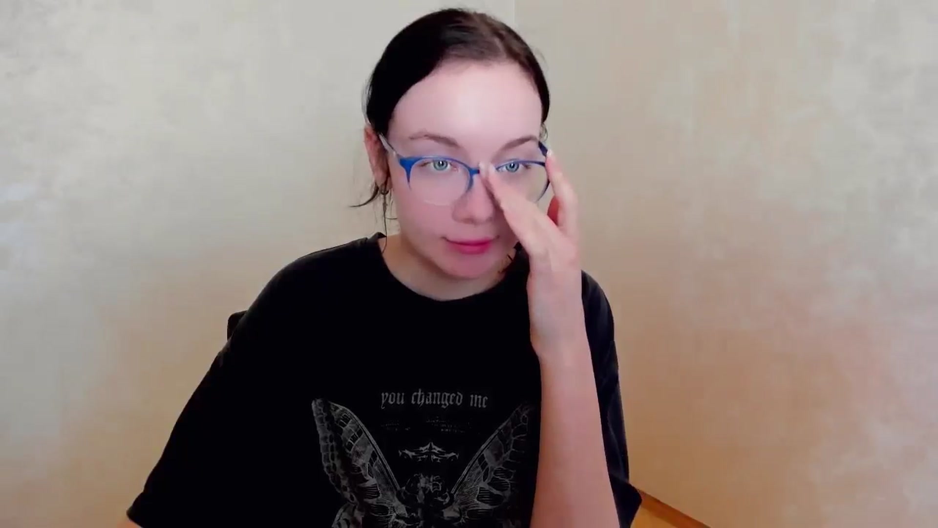 Gallery image thumbnail from Baby_Melania's myfreecams stream on, 03/25/2025, 23:29 image 19 of 20
