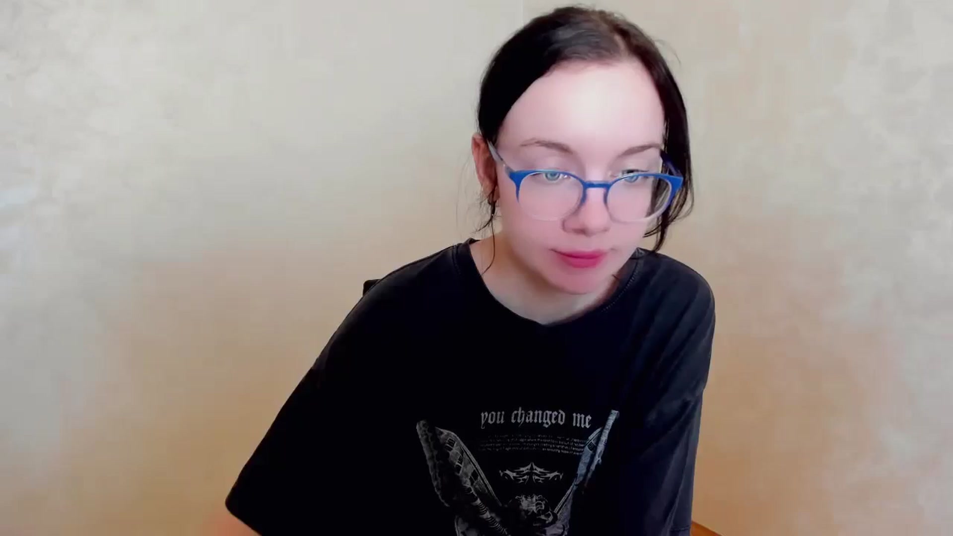 Gallery image thumbnail from Baby_Melania's myfreecams stream on, 03/25/2025, 23:29 image 6 of 20