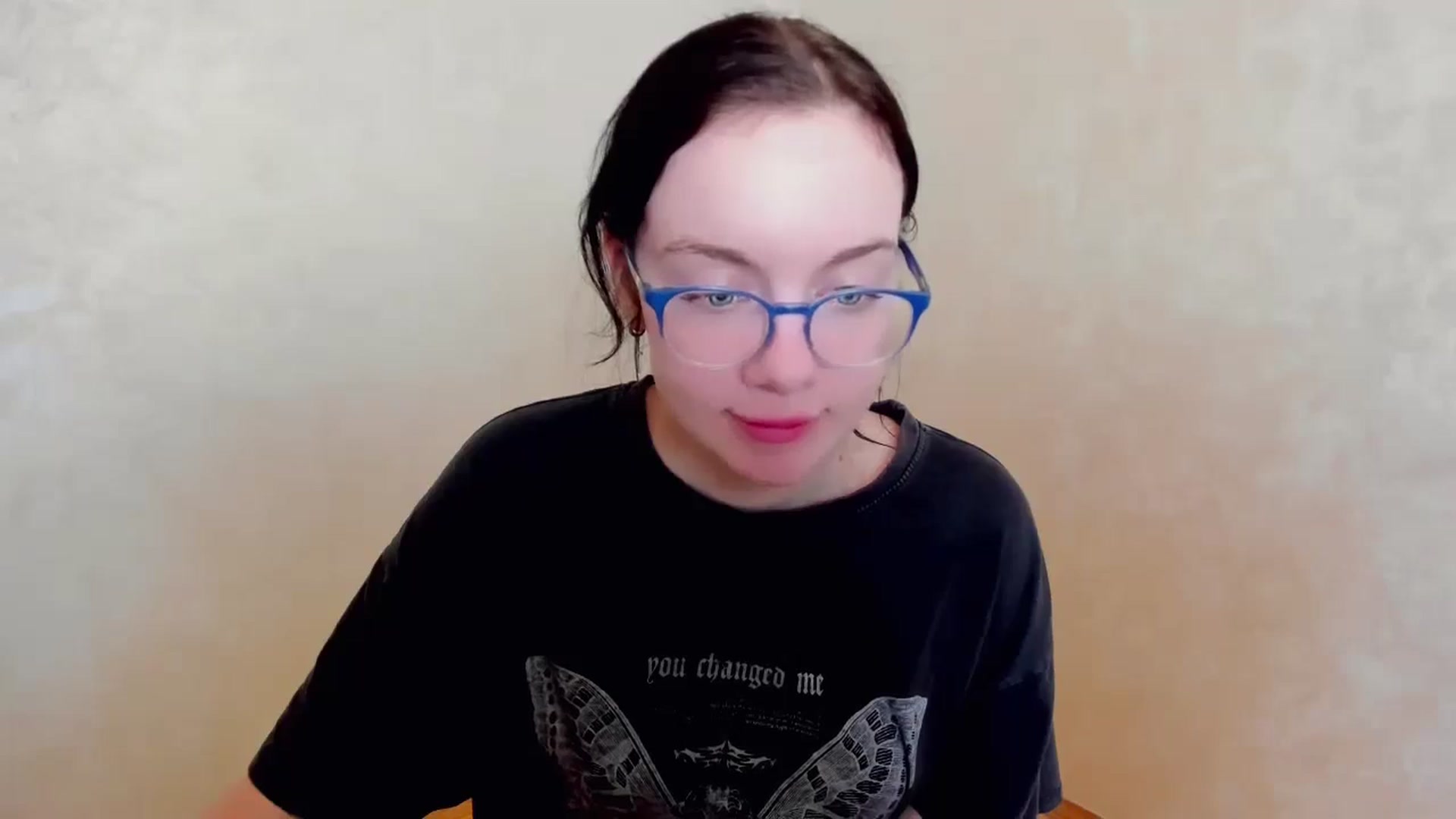 Gallery image thumbnail from Baby_Melania's myfreecams stream on, 03/25/2025, 23:29 image 16 of 20
