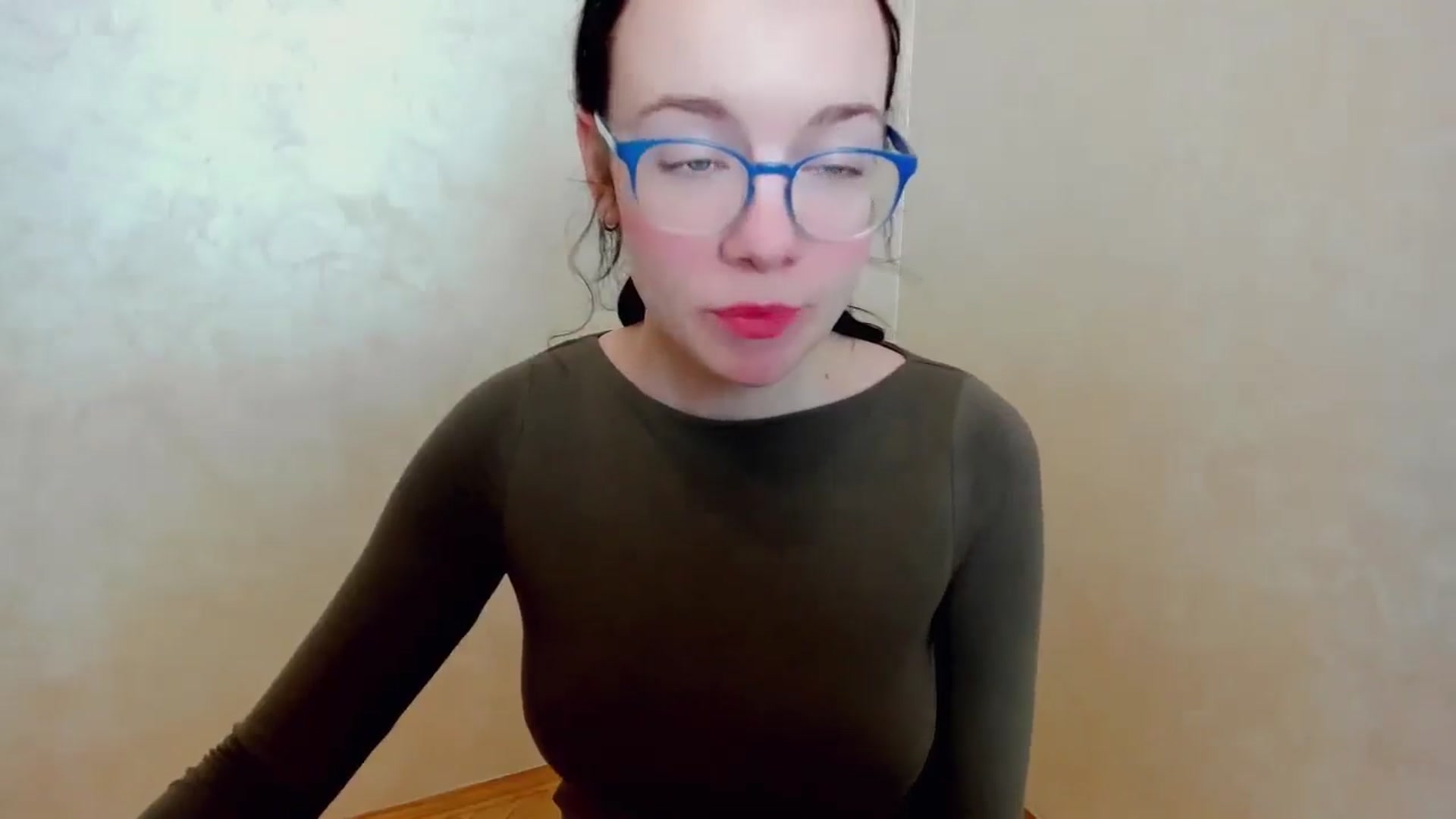 Gallery image thumbnail from Baby_Melania's myfreecams stream on, 03/29/2025, 19:38 image 5 of 20