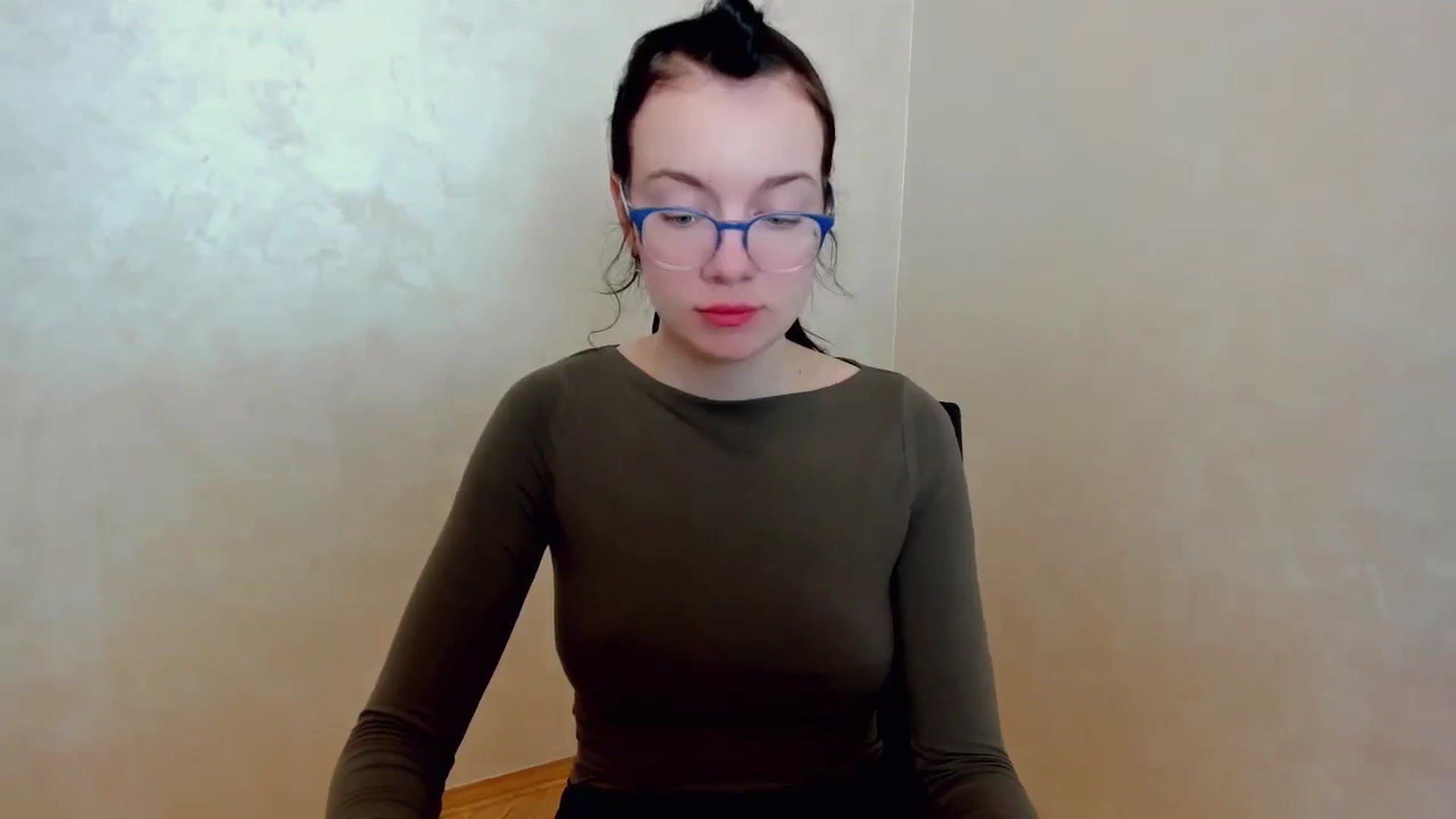 Gallery image thumbnail from Baby_Melania's myfreecams stream on, 03/29/2025, 19:38 image 20 of 20