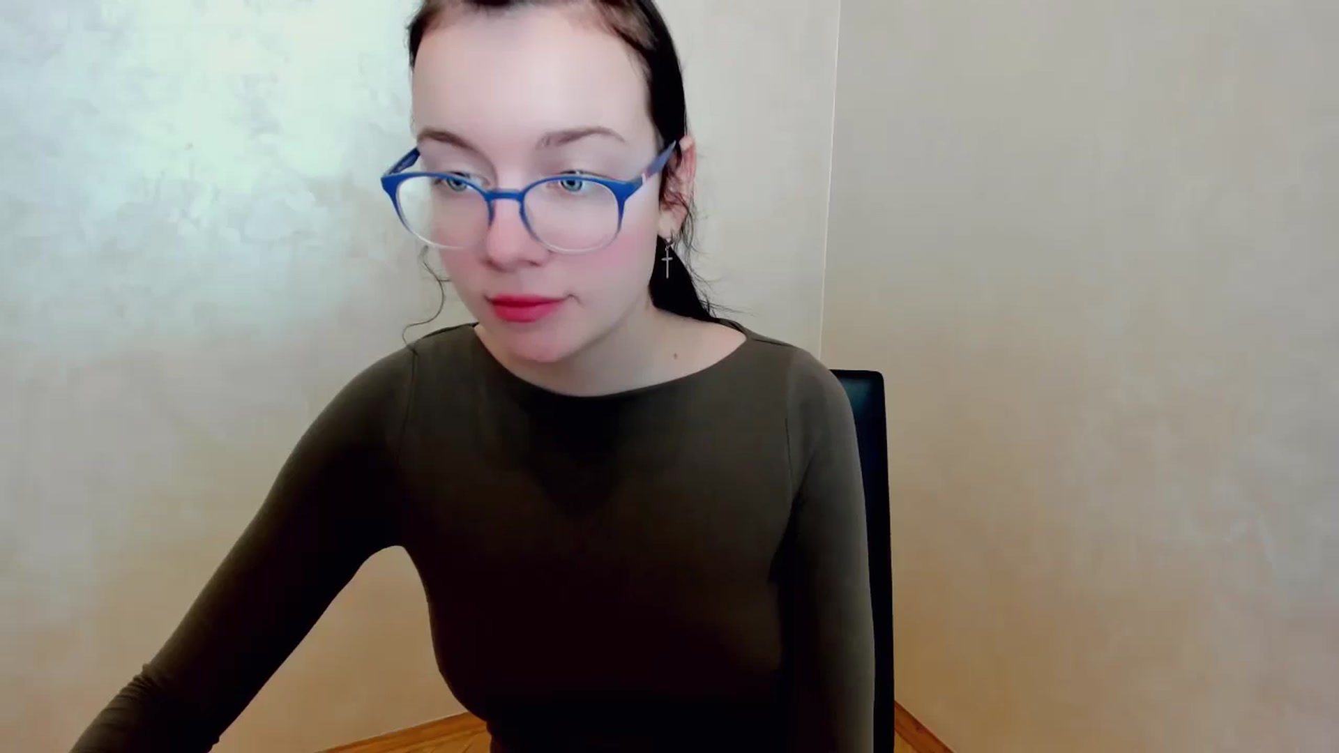 Gallery image thumbnail from Baby_Melania's myfreecams stream on, 03/29/2025, 19:38 image 12 of 20