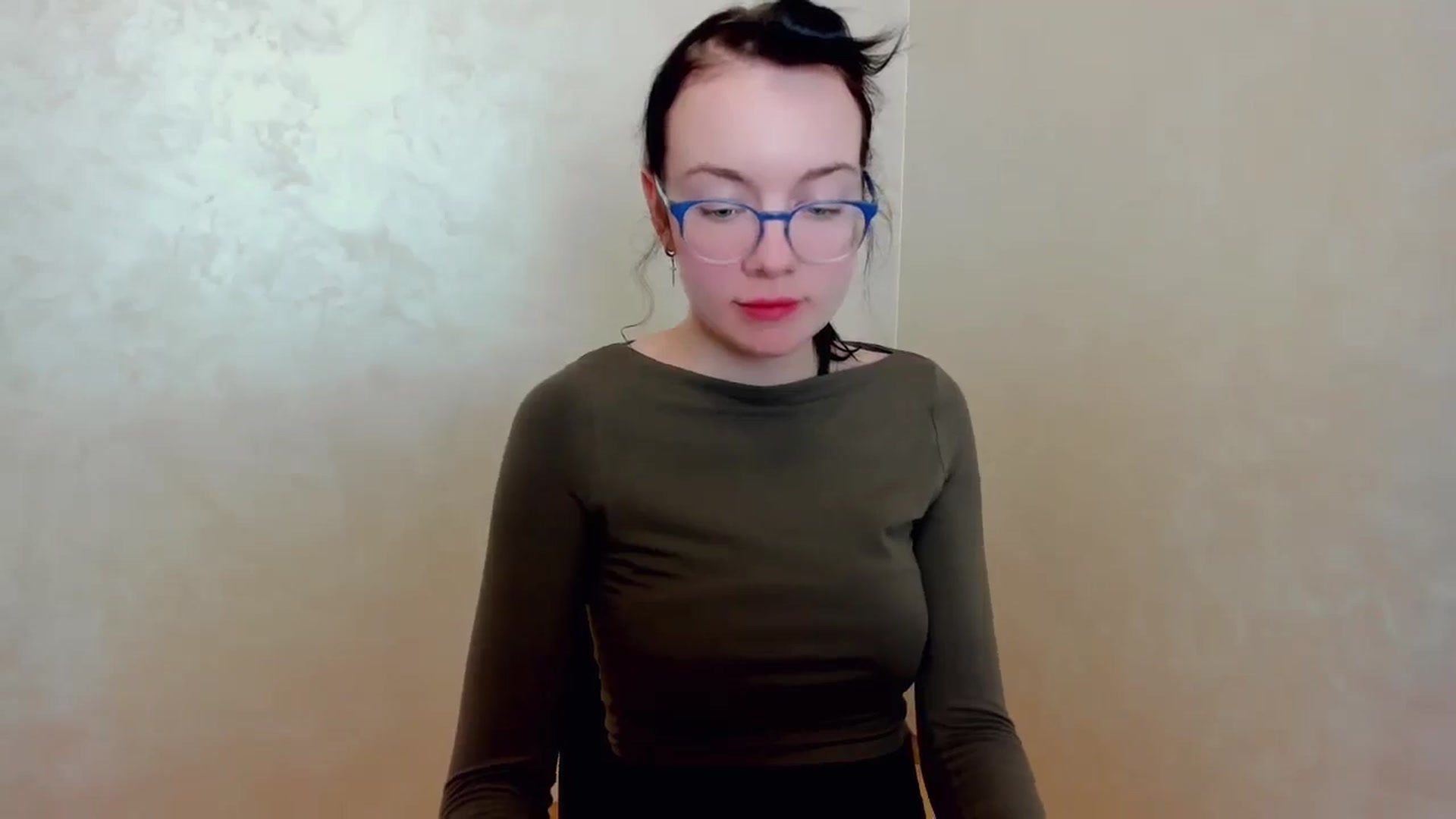 Gallery image thumbnail from Baby_Melania's myfreecams stream on, 03/29/2025, 21:31 image 14 of 20