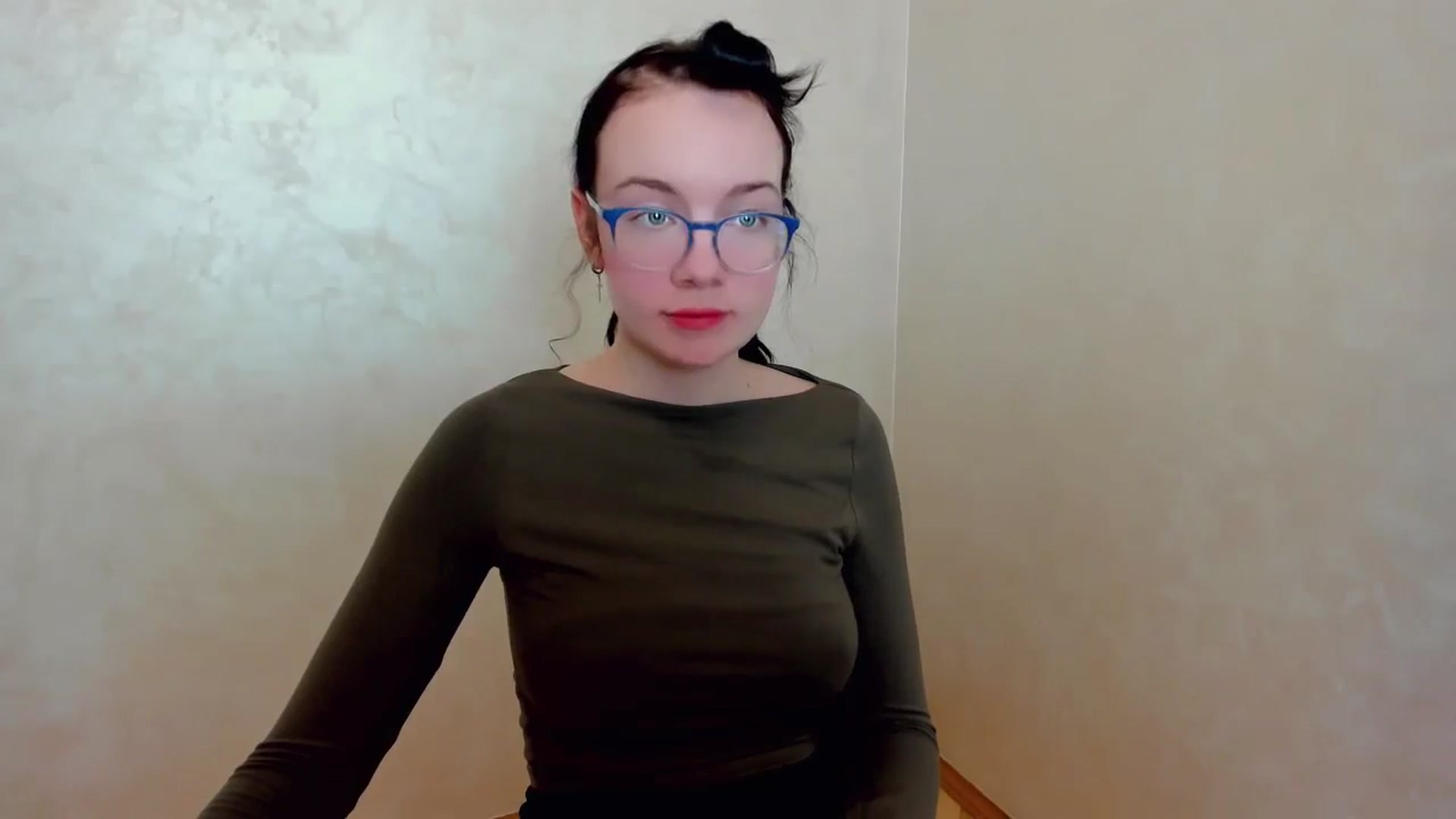 Gallery image thumbnail from Baby_Melania's myfreecams stream on, 03/29/2025, 21:31 image 9 of 20