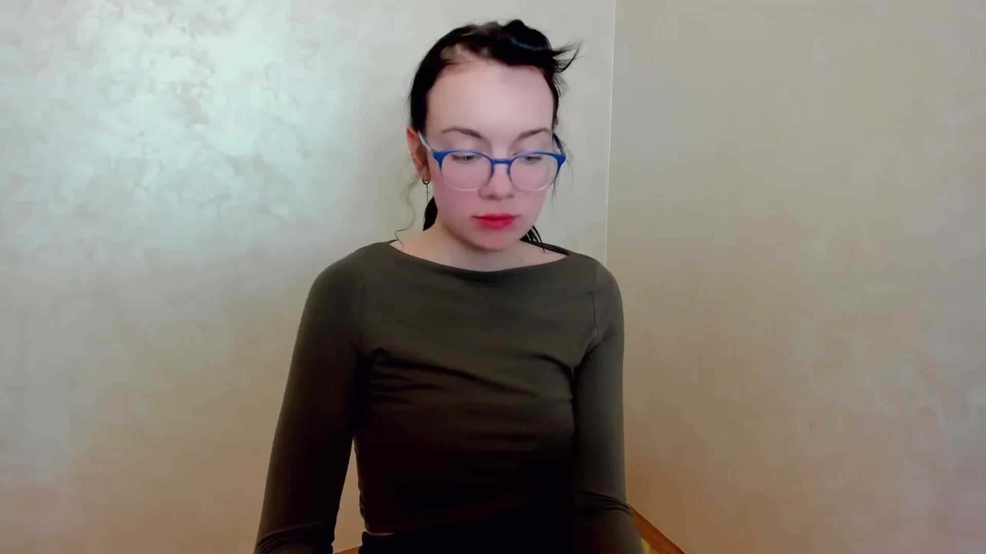 Gallery image thumbnail from Baby_Melania's myfreecams stream on, 03/29/2025, 21:31 image 19 of 20