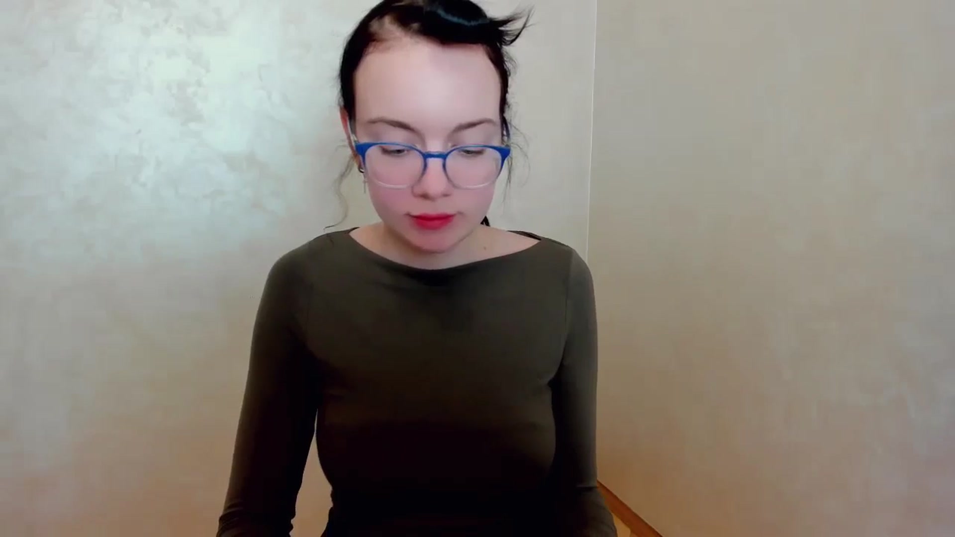 Gallery image thumbnail from Baby_Melania's myfreecams stream on, 03/29/2025, 21:31 image 6 of 20