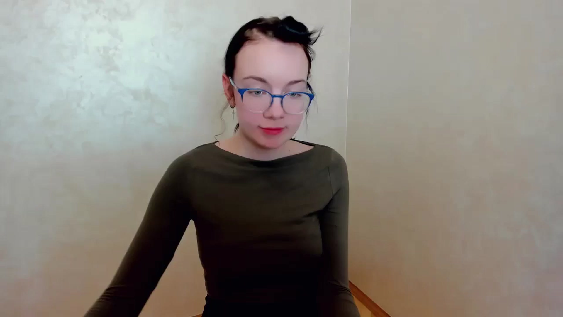 Gallery image thumbnail from Baby_Melania's myfreecams stream on, 03/29/2025, 21:31 image 1 of 20