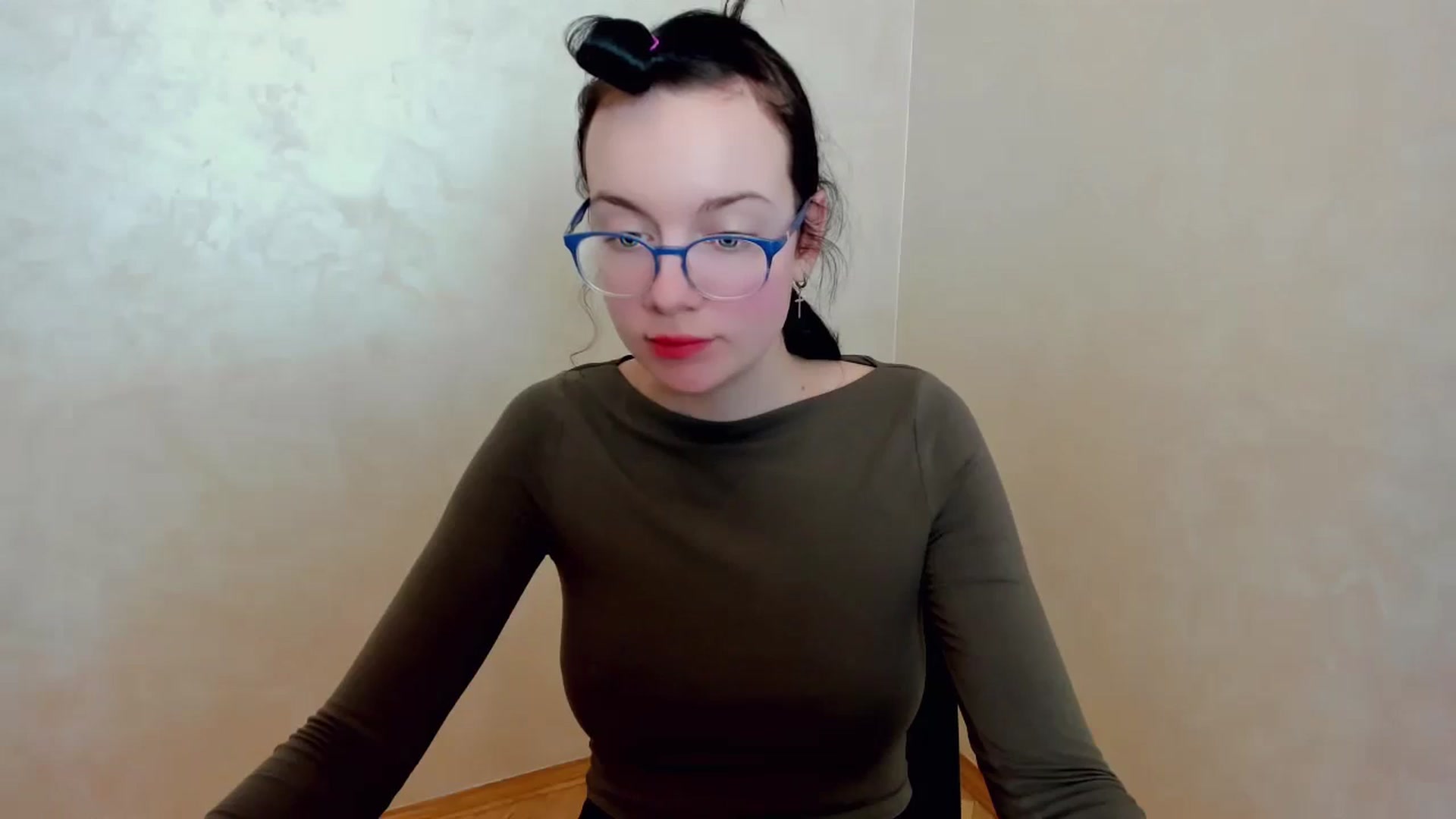 Gallery image thumbnail from Baby_Melania's myfreecams stream on, 03/29/2025, 22:39 image 12 of 20