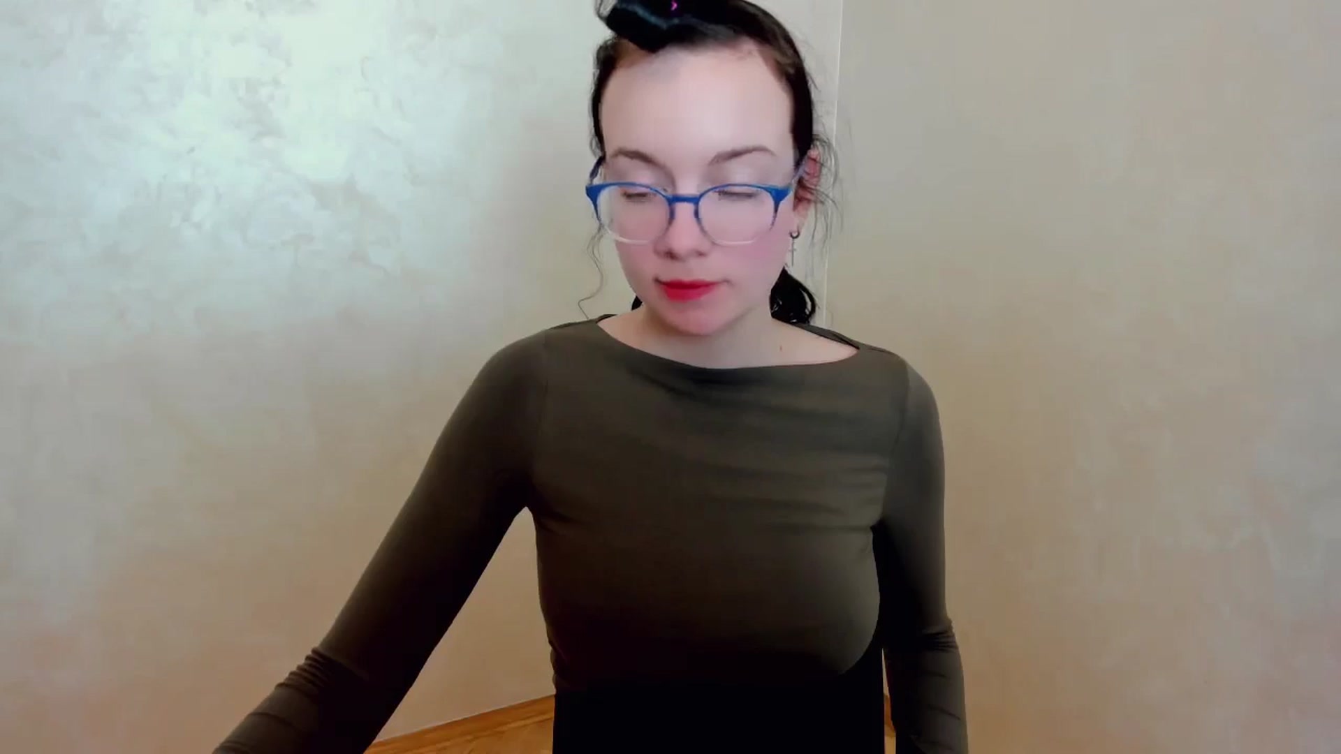 Gallery image thumbnail from Baby_Melania's myfreecams stream on, 03/29/2025, 22:39 image 7 of 20