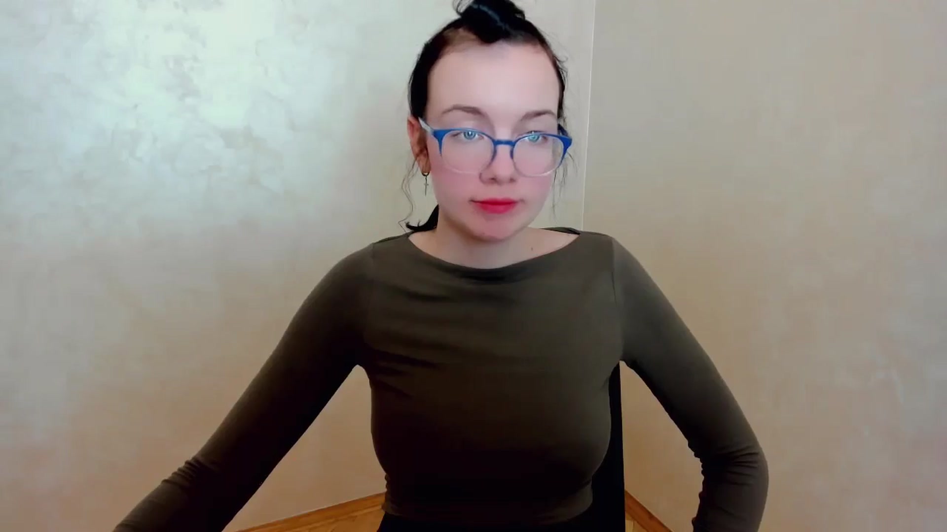 Gallery image thumbnail from Baby_Melania's myfreecams stream on, 03/29/2025, 22:39 image 10 of 20