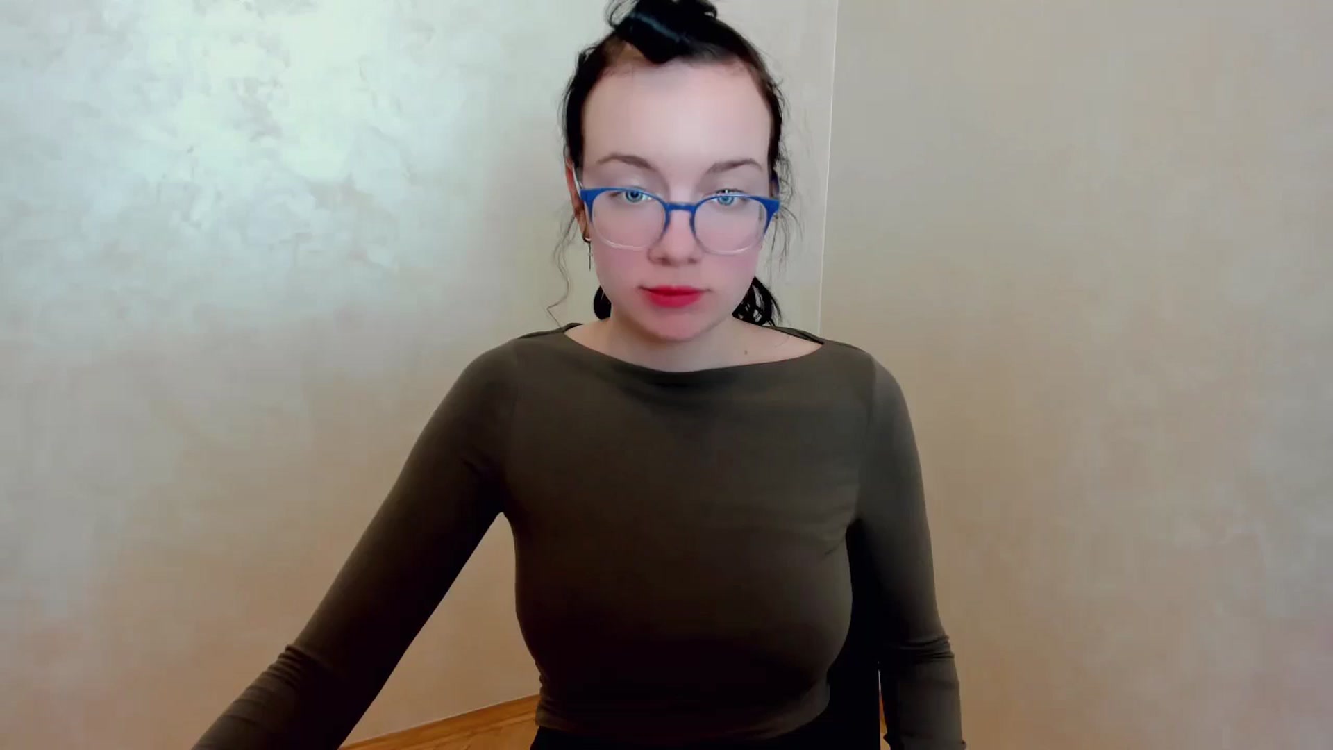 Gallery image thumbnail from Baby_Melania's myfreecams stream on, 03/29/2025, 22:39 image 8 of 20