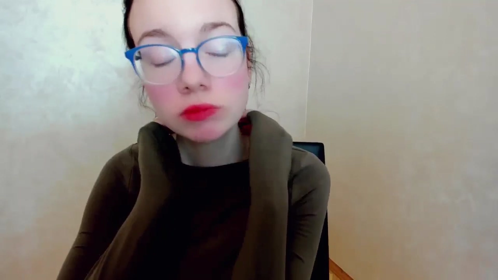 Gallery image thumbnail from Baby_Melania's myfreecams stream on, 03/29/2025, 22:39 image 14 of 20