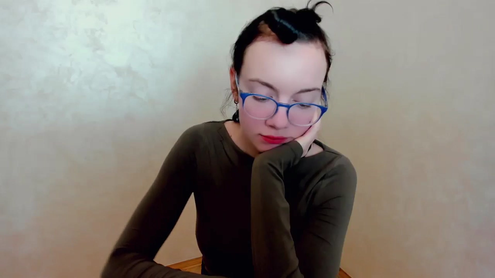 Gallery image thumbnail from Baby_Melania's myfreecams stream on, 03/29/2025, 22:39 image 20 of 20