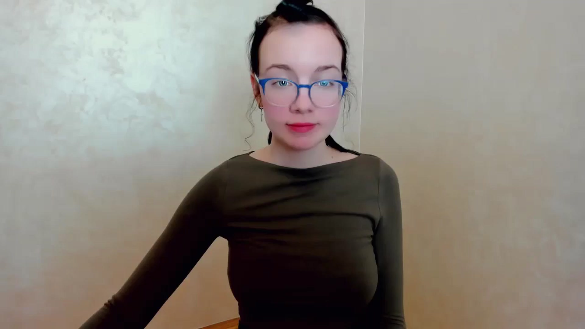 Gallery image thumbnail from Baby_Melania's myfreecams stream on, 03/29/2025, 22:39 image 1 of 20