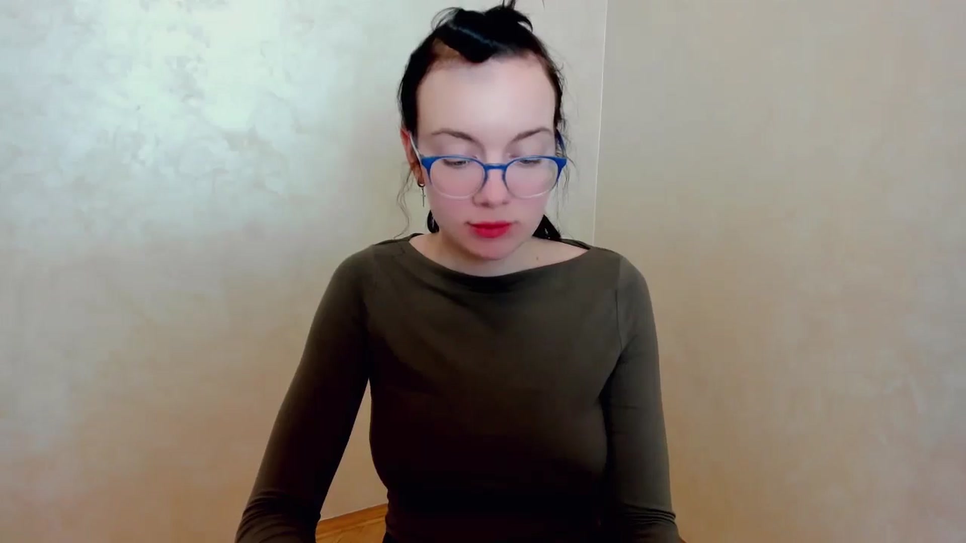 Gallery image thumbnail from Baby_Melania's myfreecams stream on, 03/29/2025, 22:39 image 13 of 20