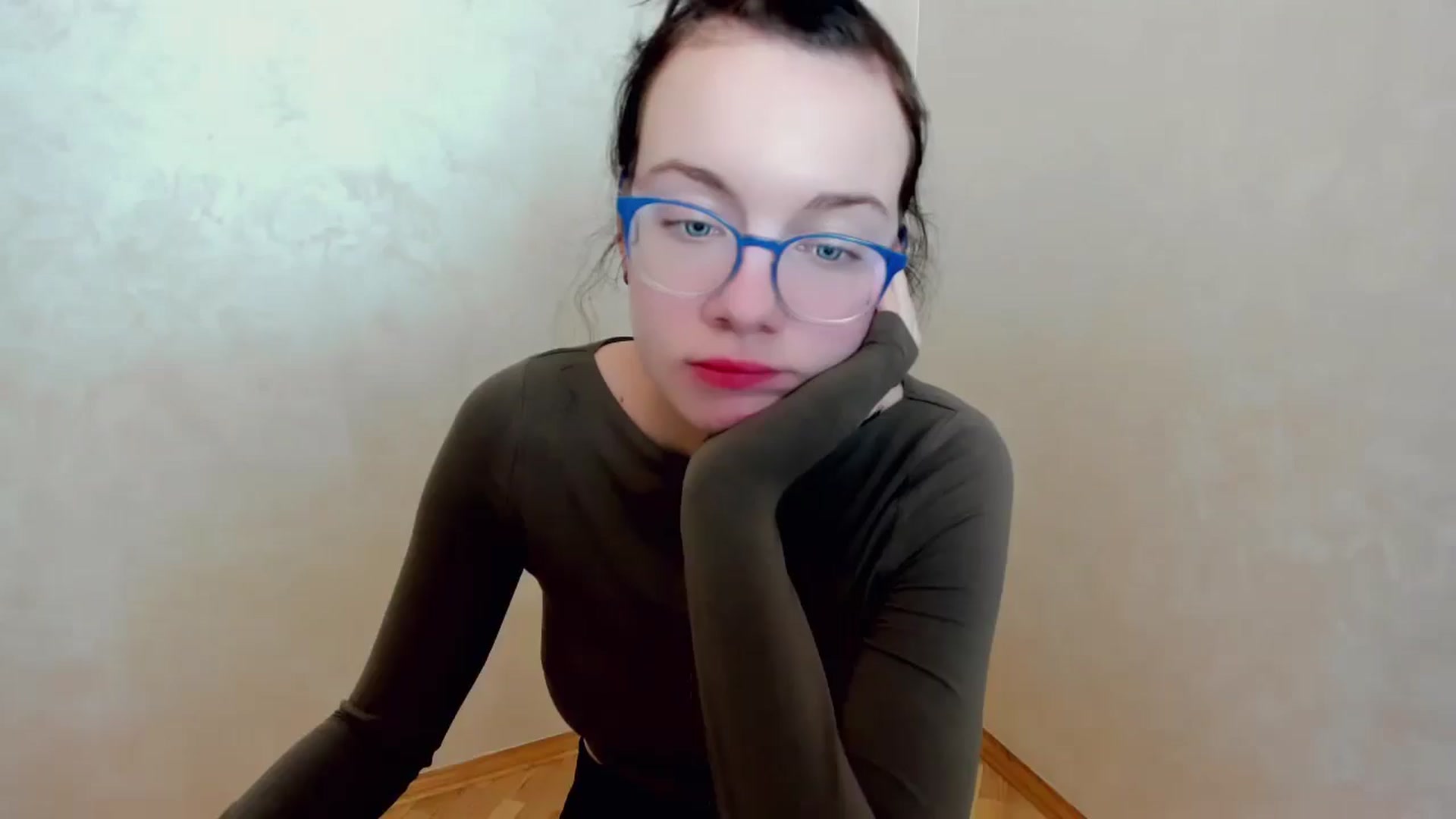 Gallery image thumbnail from Baby_Melania's myfreecams stream on, 03/30/2025, 24:00 image 13 of 20