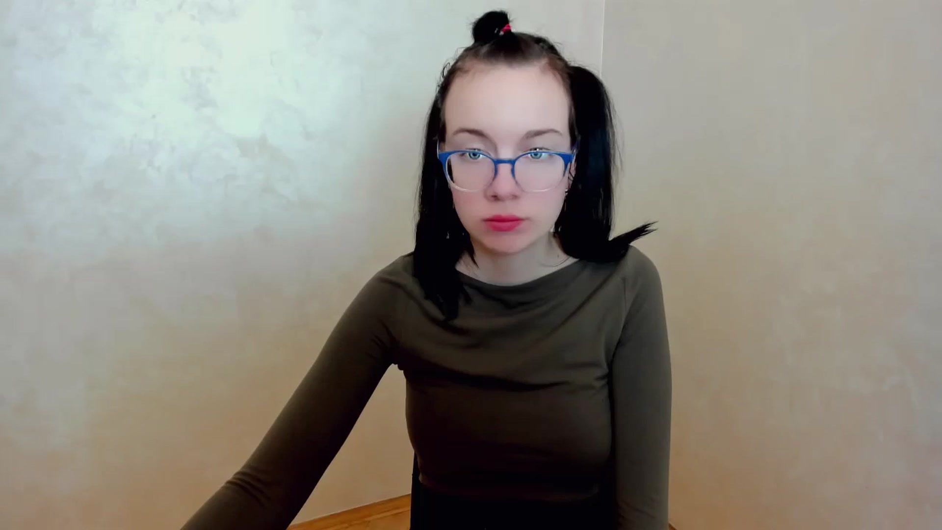 Gallery image thumbnail from Baby_Melania's myfreecams stream on, 03/30/2025, 19:10 image 1 of 20