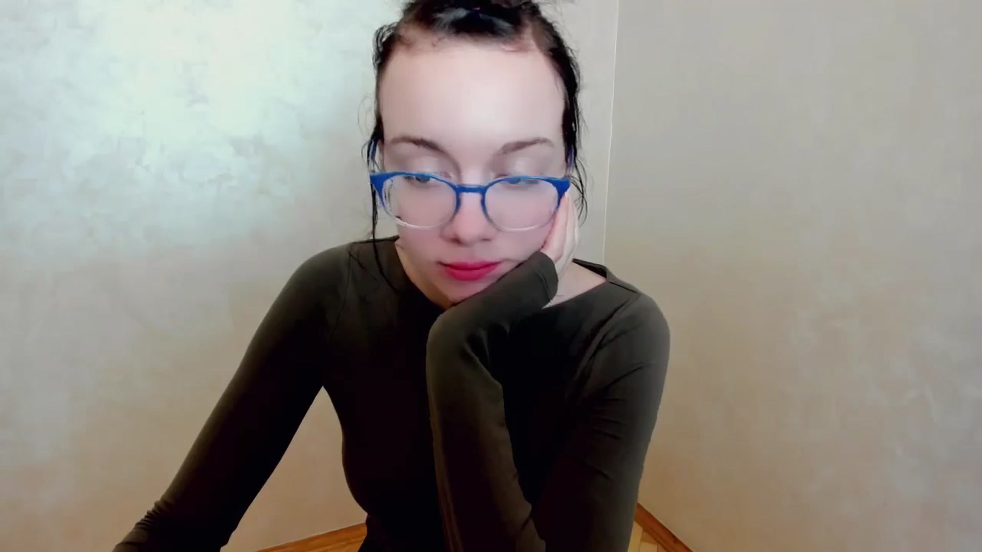 Gallery image thumbnail from Baby_Melania's myfreecams stream on, 03/30/2025, 20:41 image 14 of 20