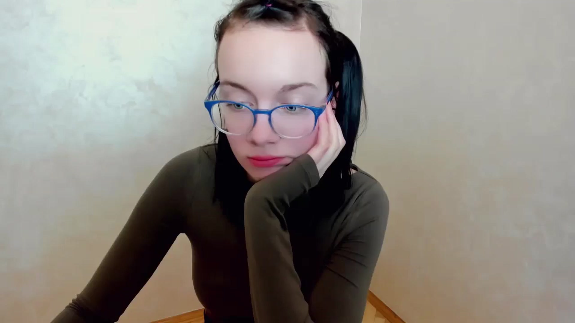 Gallery image thumbnail from Baby_Melania's myfreecams stream on, 03/30/2025, 20:41 image 12 of 20