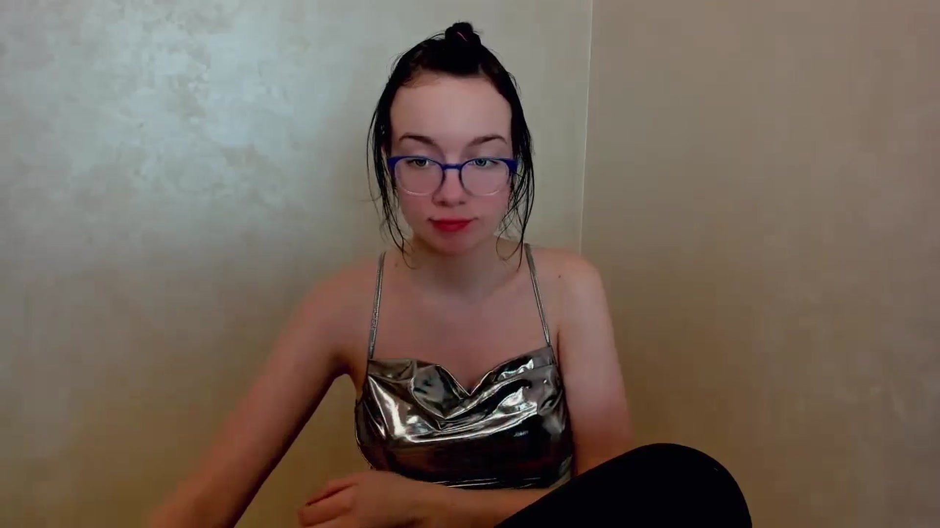 Gallery image thumbnail from Baby_Melania's myfreecams stream on, 03/31/2025, 19:44 image 20 of 20