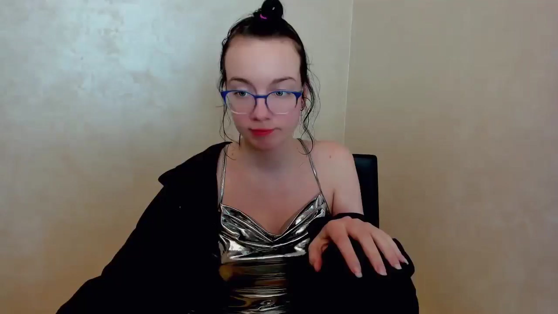 Gallery image thumbnail from Baby_Melania's myfreecams stream on, 03/31/2025, 21:50 image 19 of 20