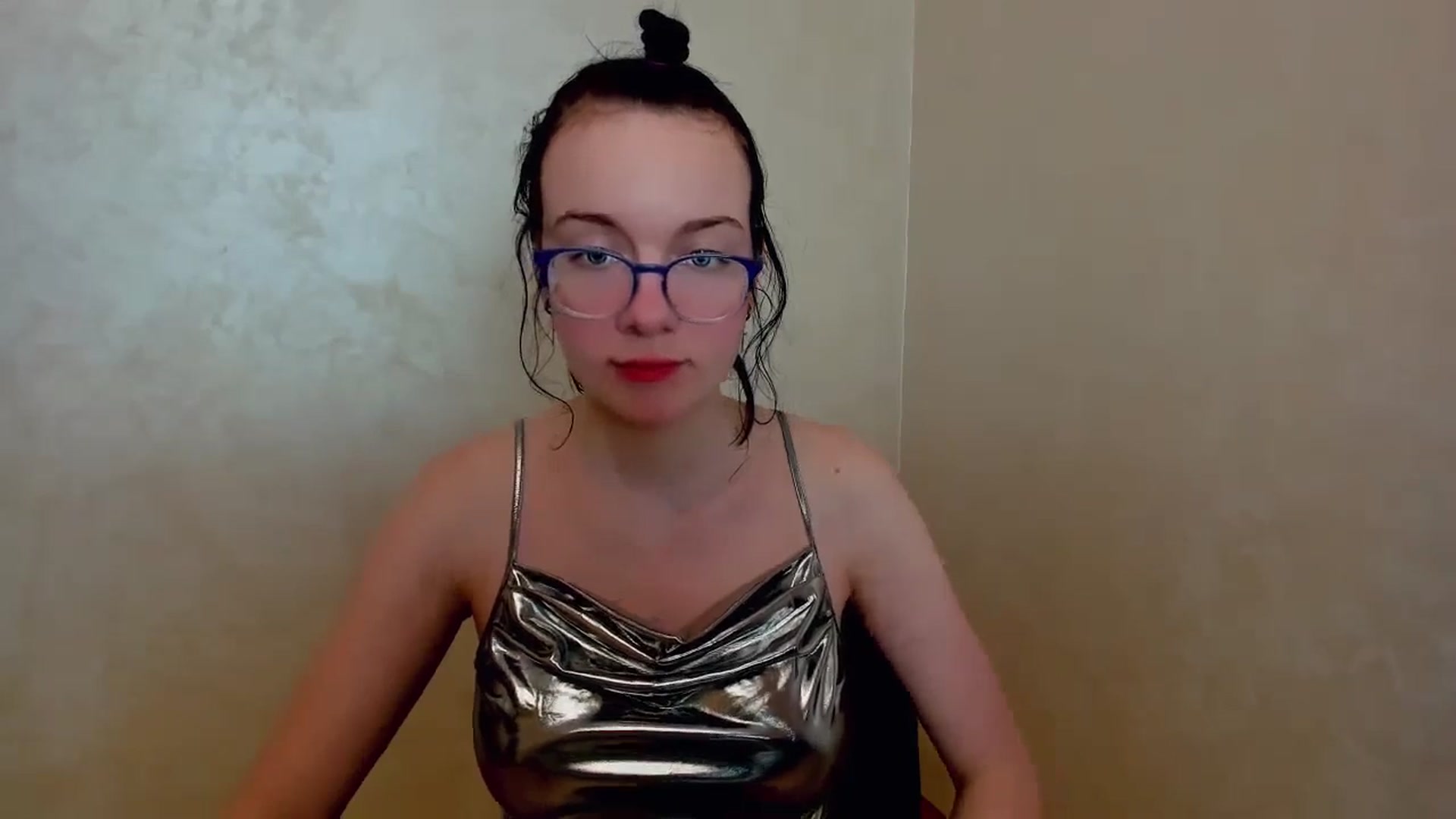 Gallery image thumbnail from Baby_Melania's myfreecams stream on, 04/01/2025, 24:14 image 3 of 20