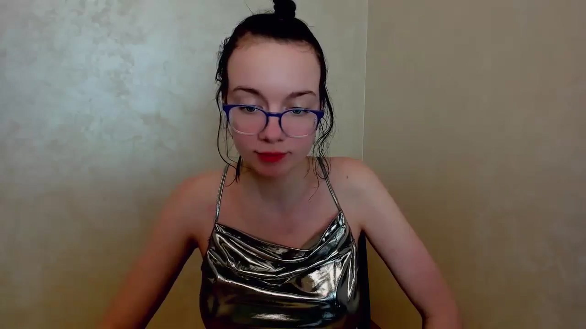 Gallery image thumbnail from Baby_Melania's myfreecams stream on, 04/01/2025, 24:14 image 19 of 20