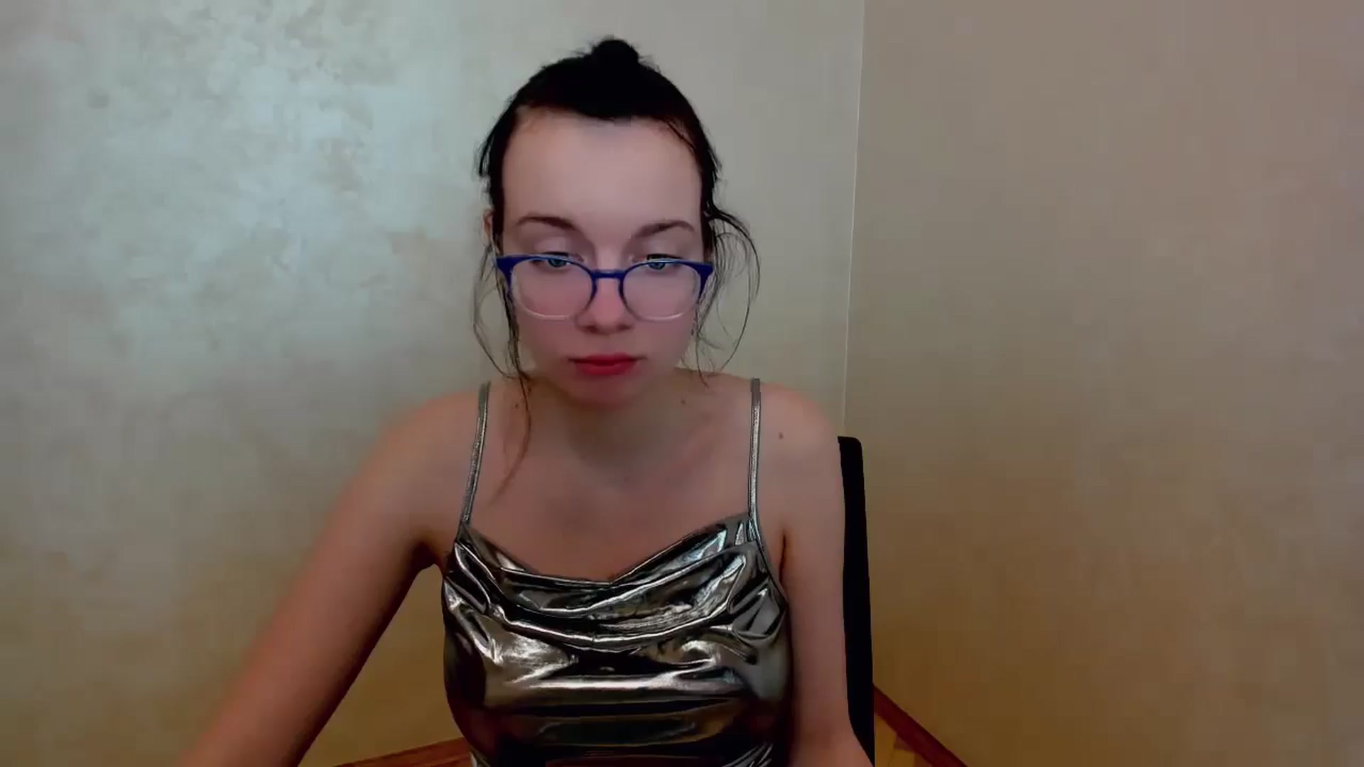 Gallery image thumbnail from Baby_Melania's myfreecams stream on, 04/03/2025, 19:54 image 20 of 20