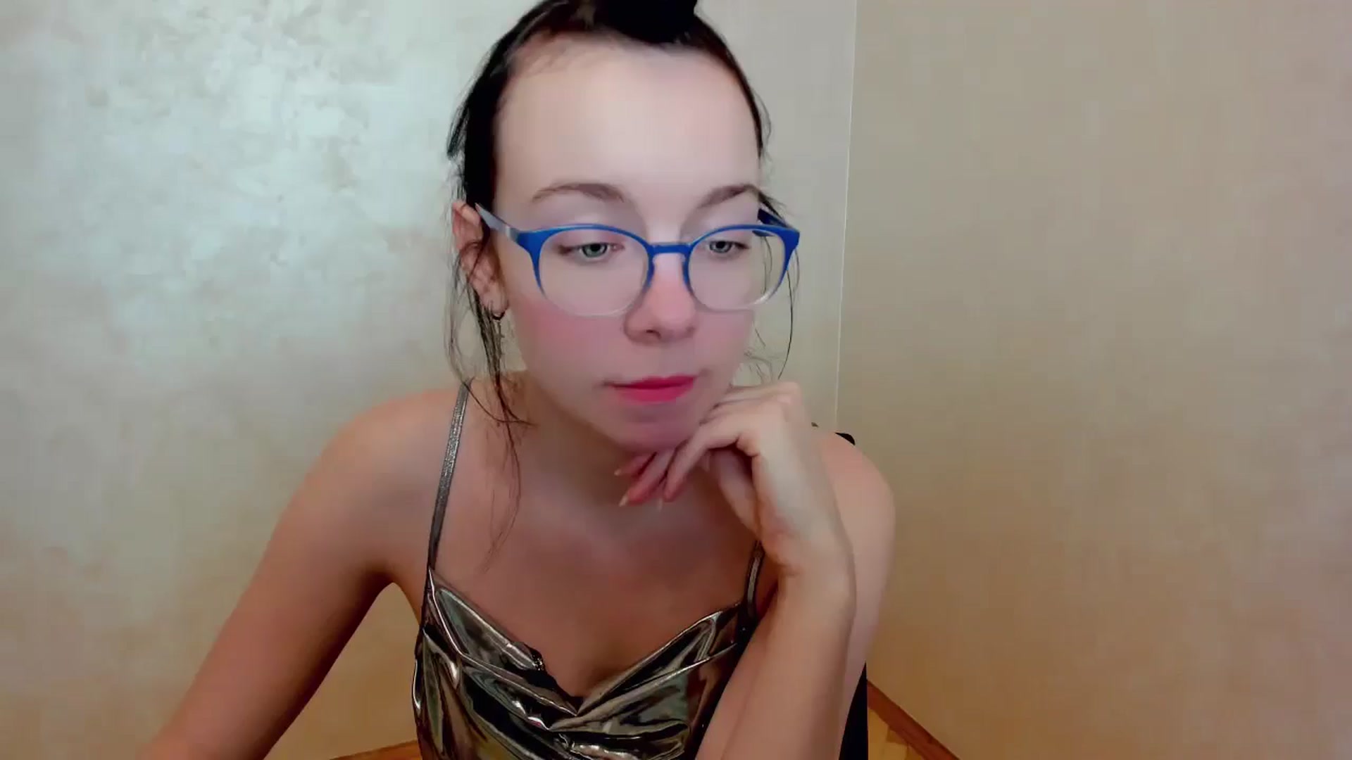 Gallery image thumbnail from Baby_Melania's myfreecams stream on, 04/03/2025, 19:54 image 2 of 20