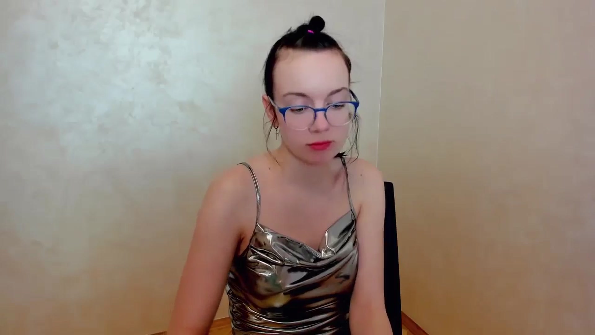 Gallery image thumbnail from Baby_Melania's myfreecams stream on, 04/03/2025, 23:33 image 11 of 20