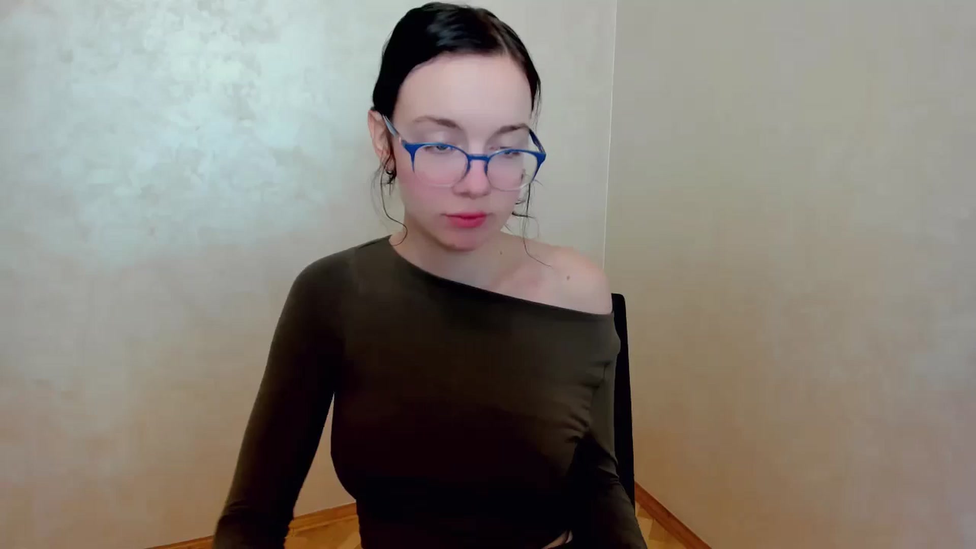 Gallery image thumbnail from Baby_Melania's myfreecams stream on, 04/04/2025, 20:49 image 3 of 20