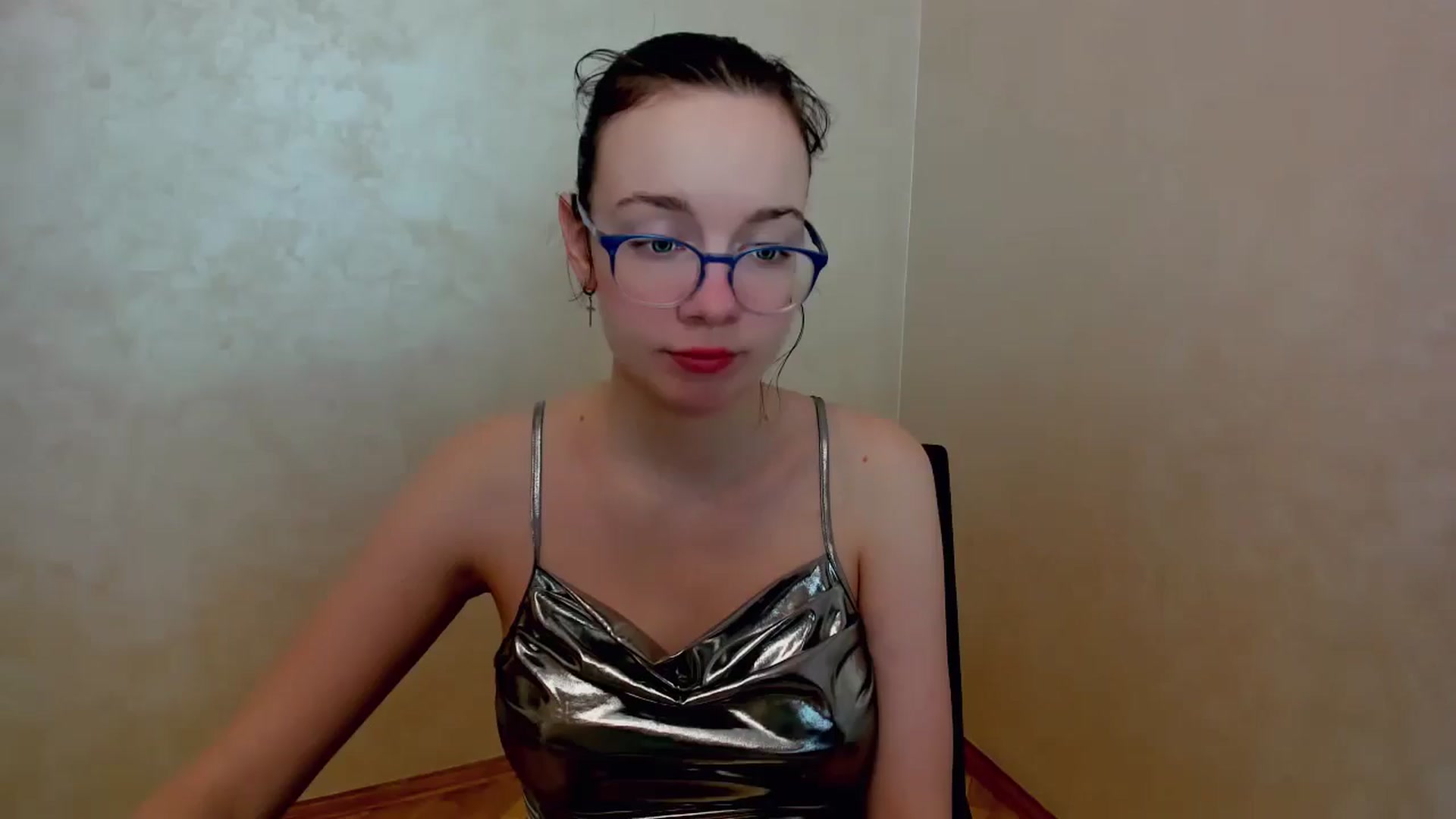 Gallery image thumbnail from Baby_Melania's myfreecams stream on, 04/06/2025, 19:30 image 1 of 20