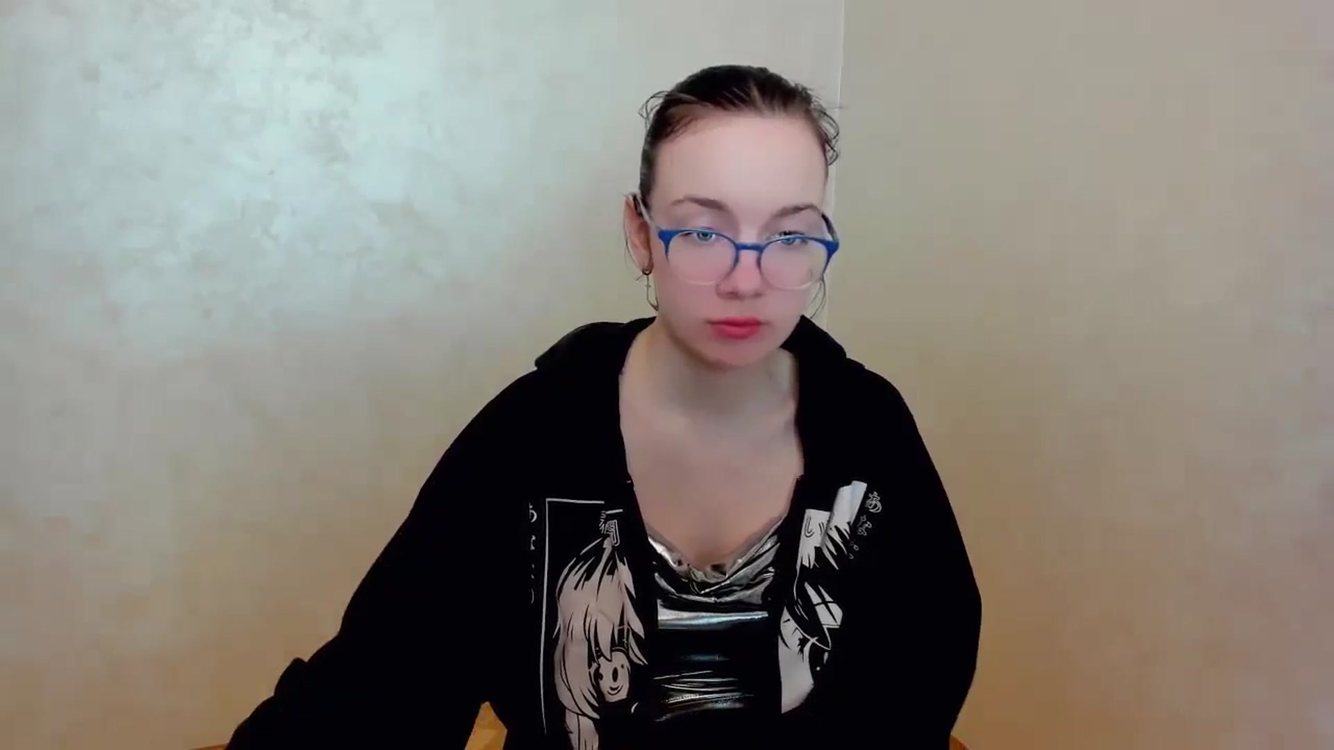 Gallery image thumbnail from Baby_Melania's myfreecams stream on, 04/06/2025, 20:01 image 9 of 20