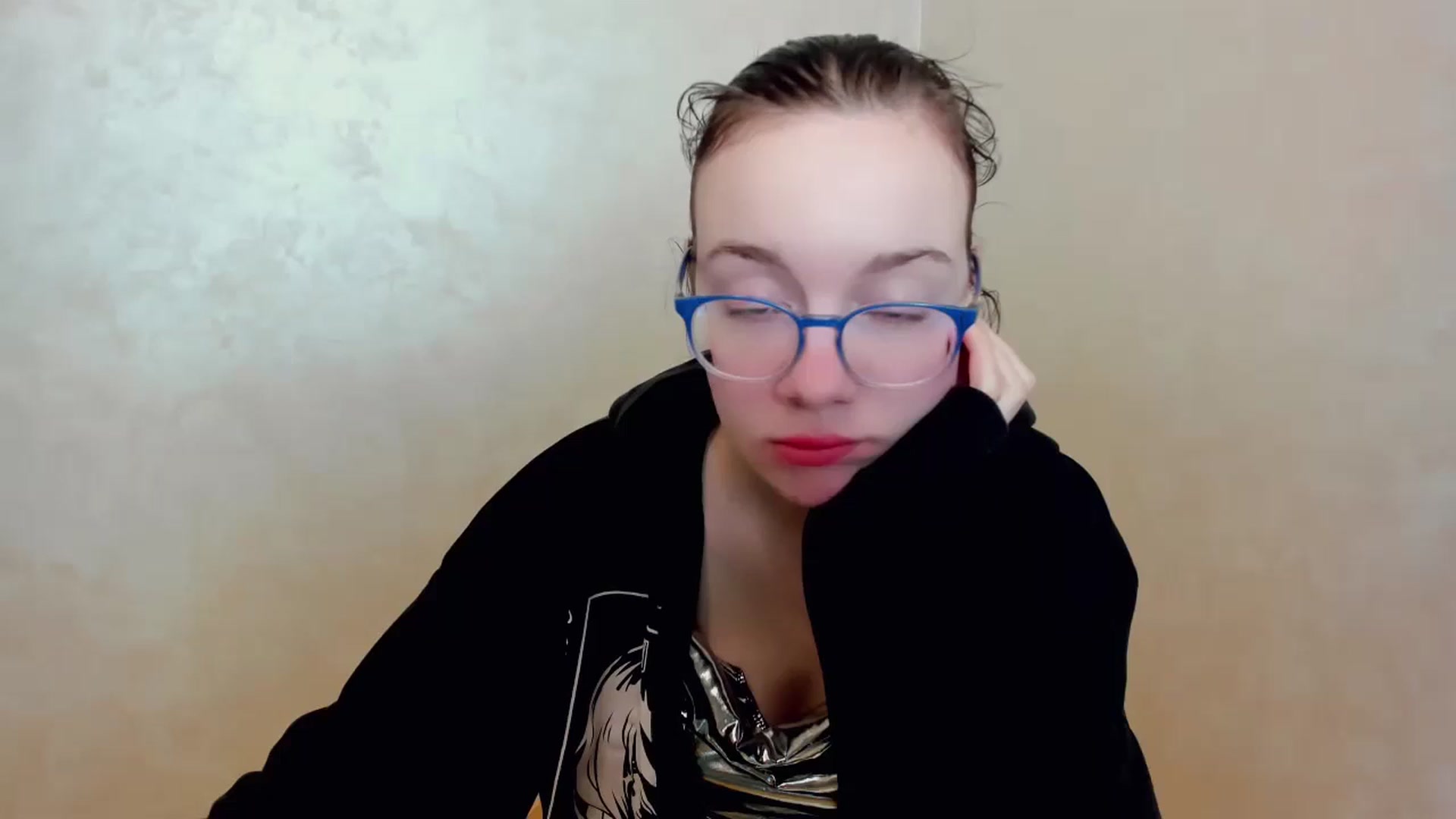Gallery image thumbnail from Baby_Melania's myfreecams stream on, 04/06/2025, 20:01 image 10 of 20