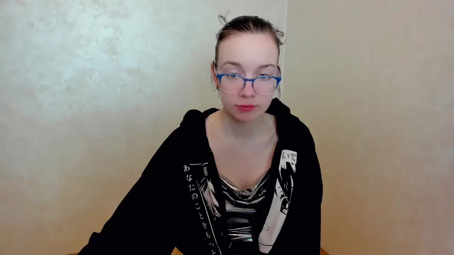 Gallery image thumbnail from Baby_Melania's myfreecams stream on, 04/06/2025, 20:01 image 3 of 20